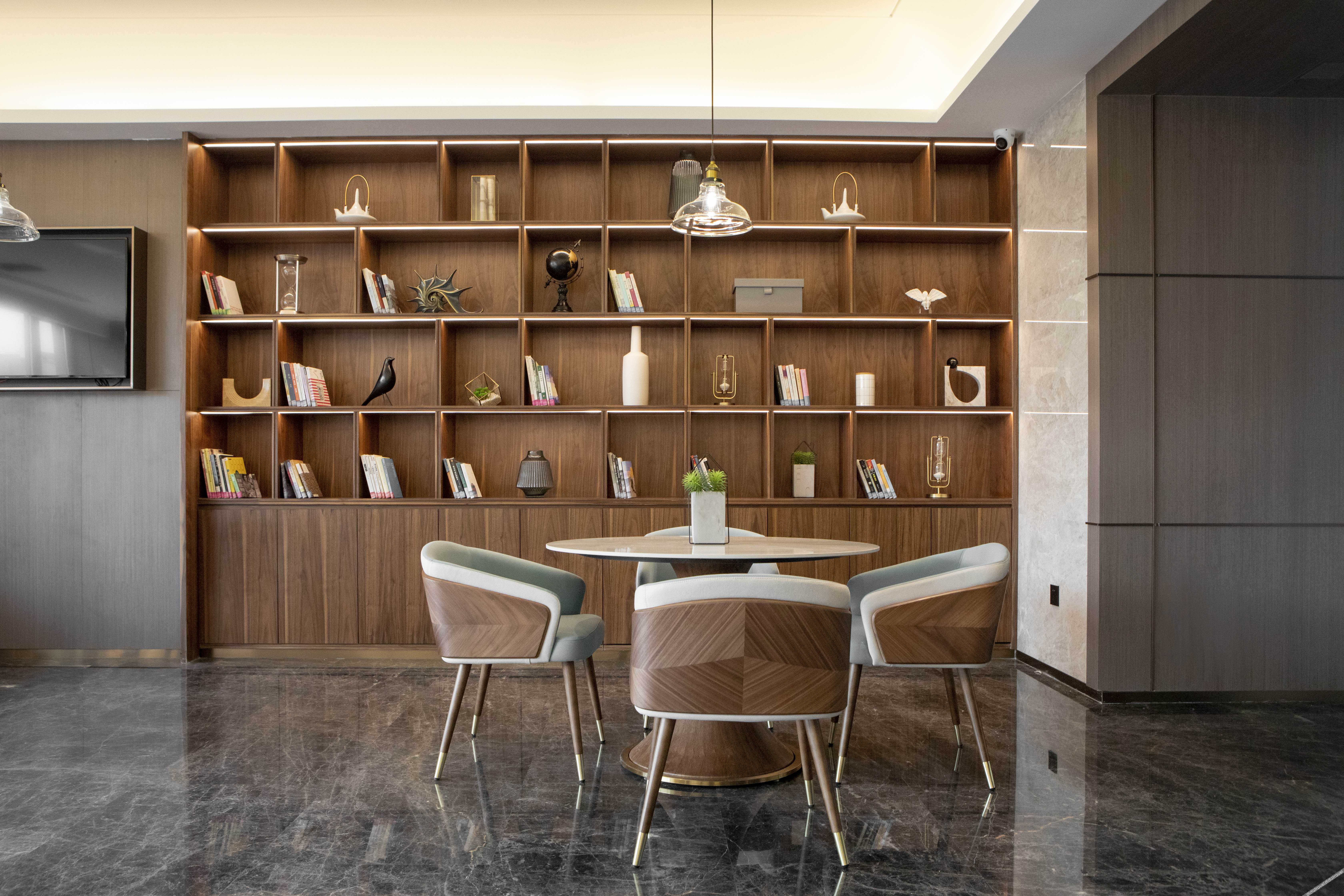 Atour Hotel Tianjin Eco-City Haiboguan 4*