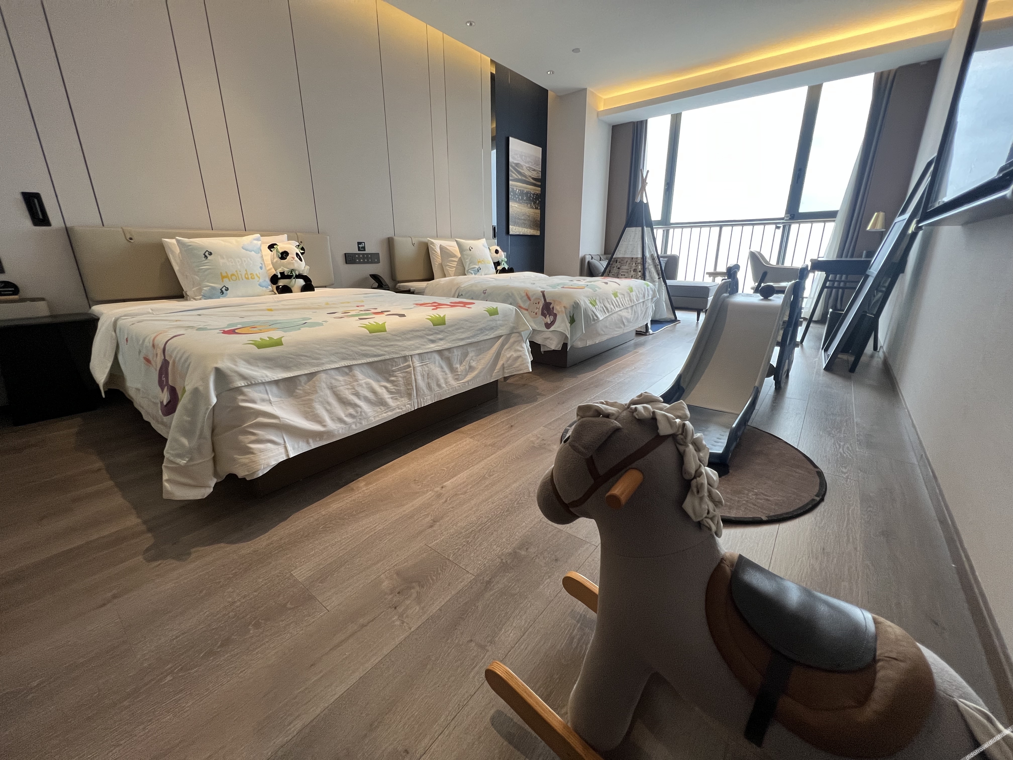 Atour Hotel Tianjin Eco-City Haiboguan 4*