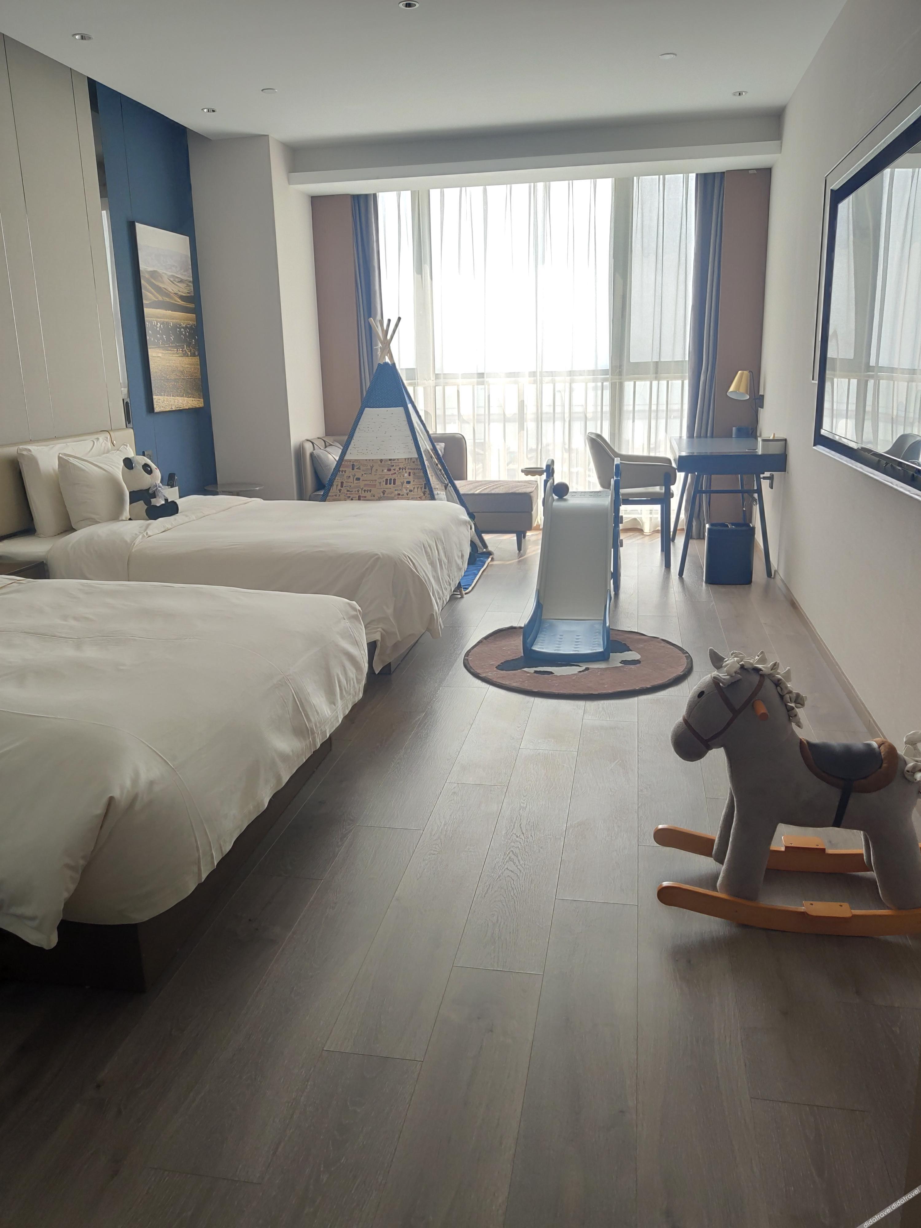 Atour Hotel Tianjin Eco-City Haiboguan 4*