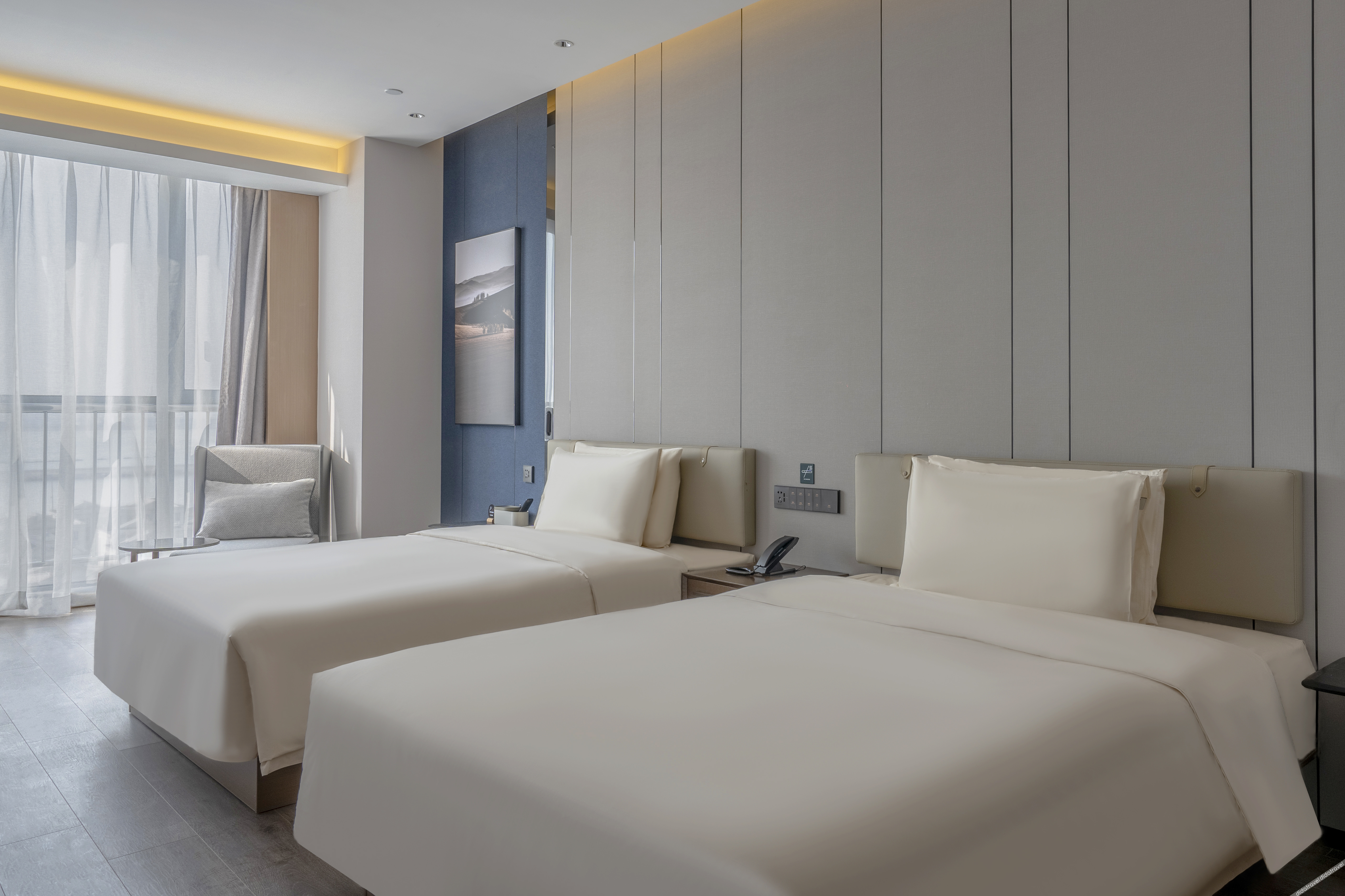 Atour Hotel Tianjin Eco-City Haiboguan 4*