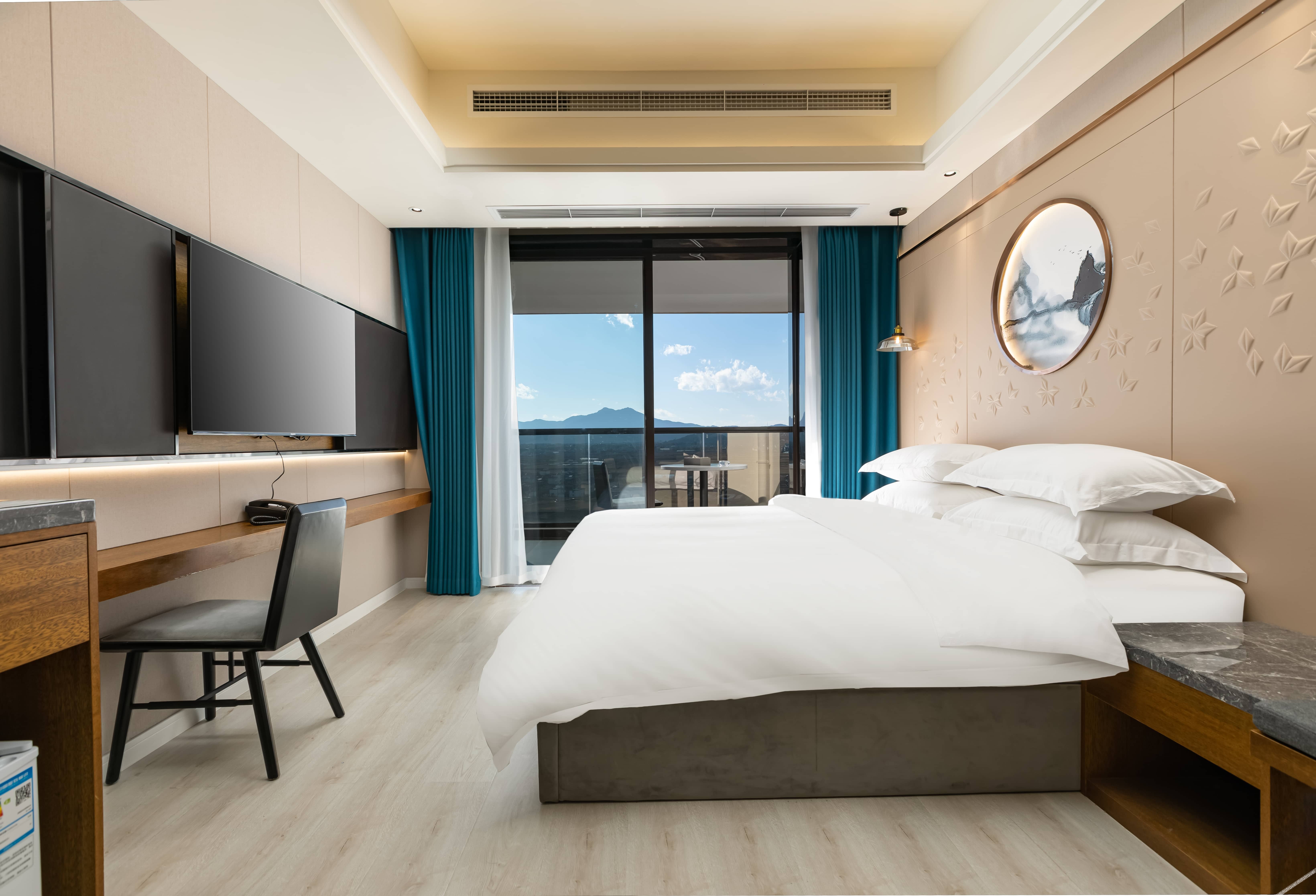 Aivia Rezen Hotel (Lijiang Ancient City) 4*