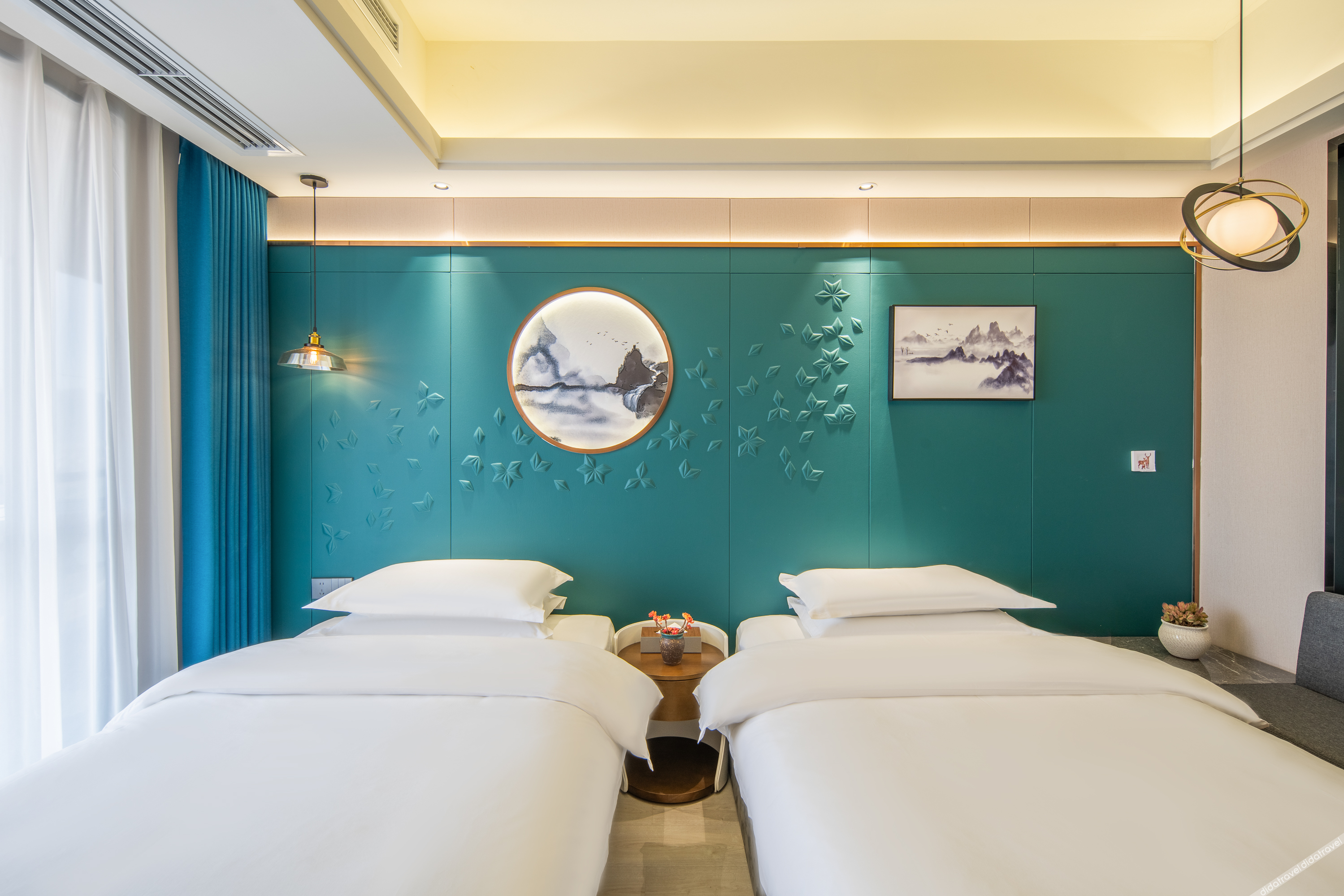 Aivia Rezen Hotel (Lijiang Ancient City) 4*