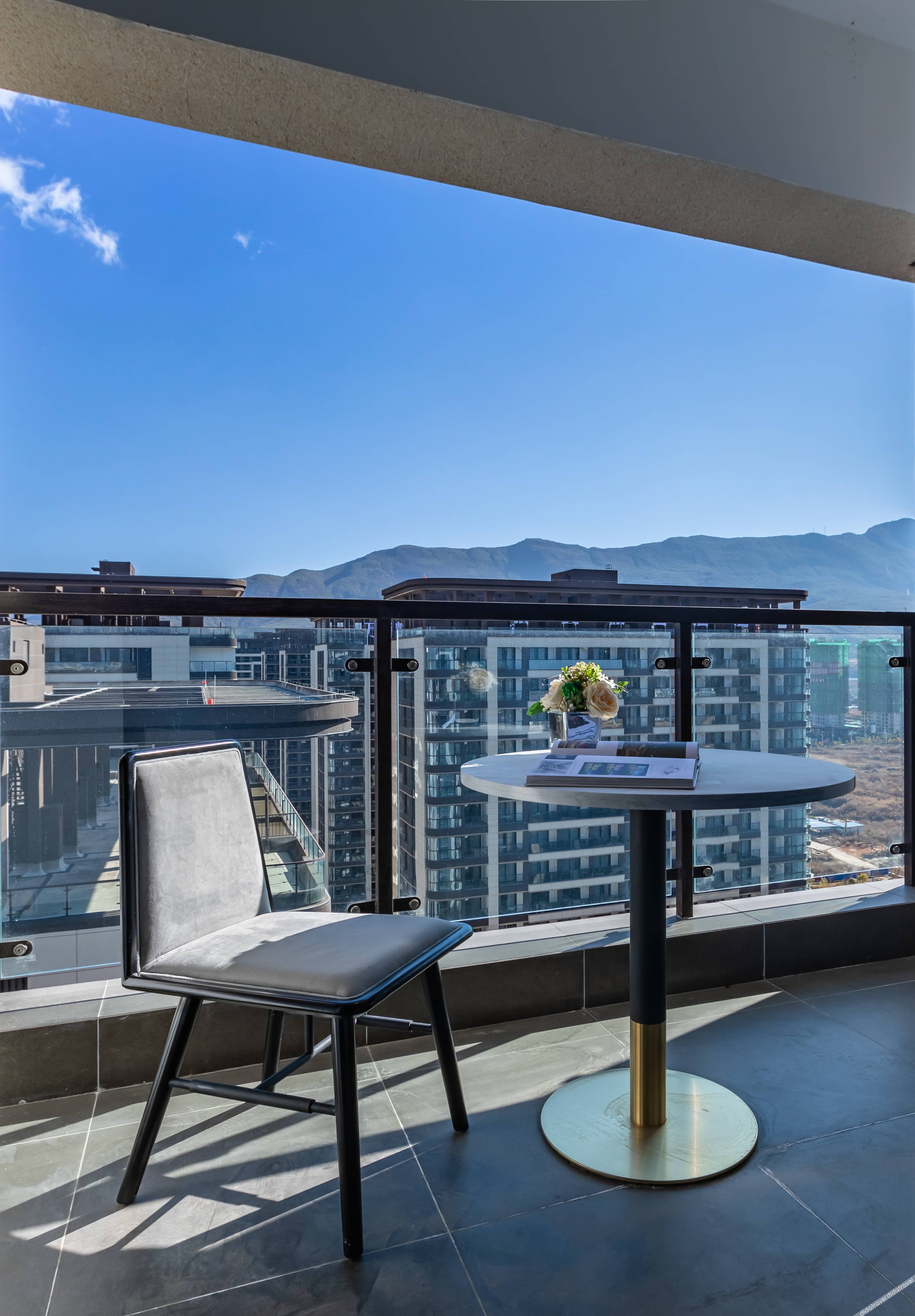 Aivia Rezen Hotel (Lijiang Ancient City) 4*