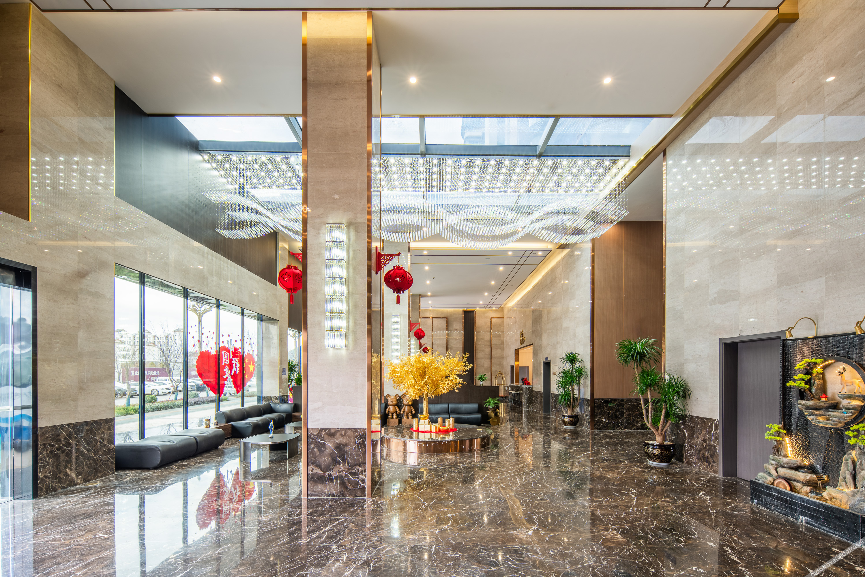 Aivia Rezen Hotel (Lijiang Ancient City) 4*