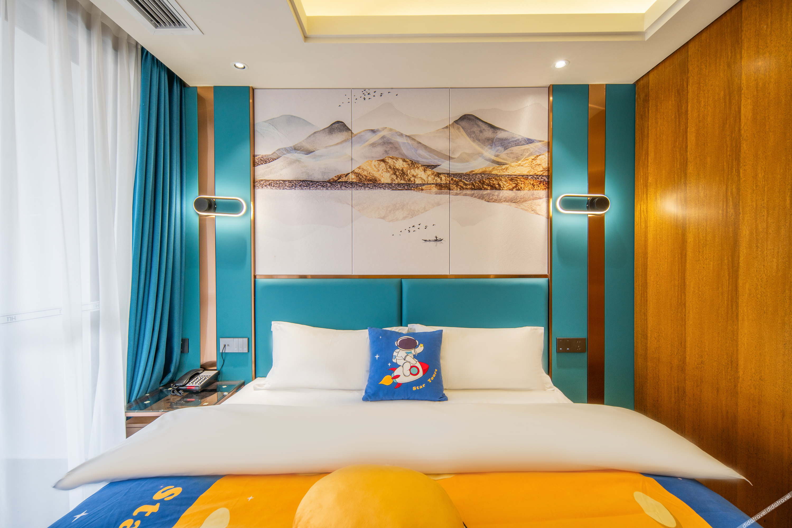 Aivia Rezen Hotel (Lijiang Ancient City) 4*