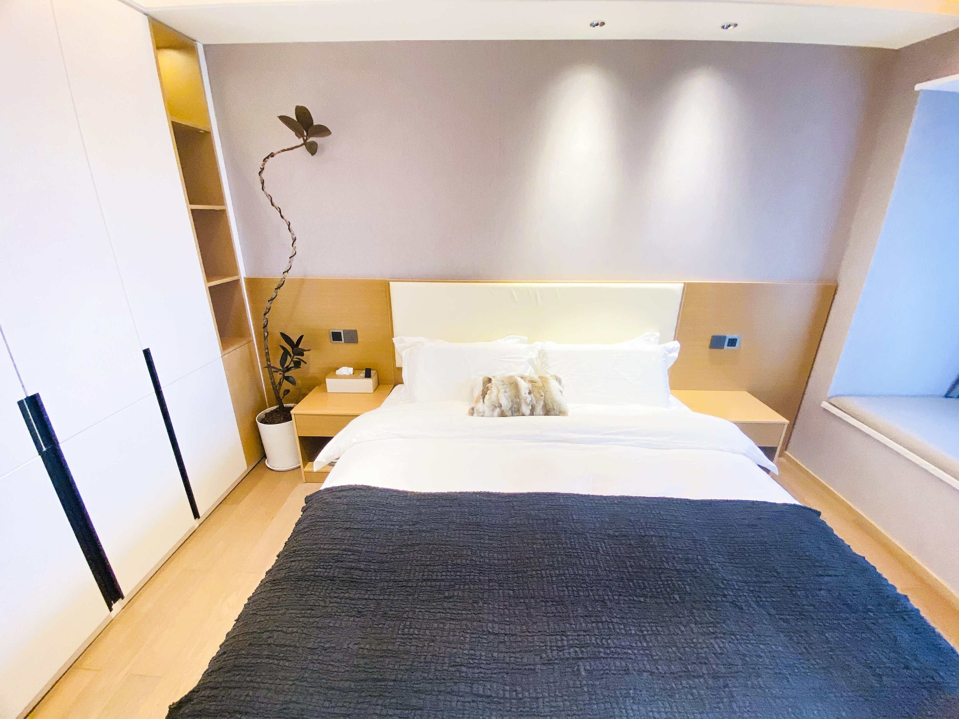RHO HOTEL 0*