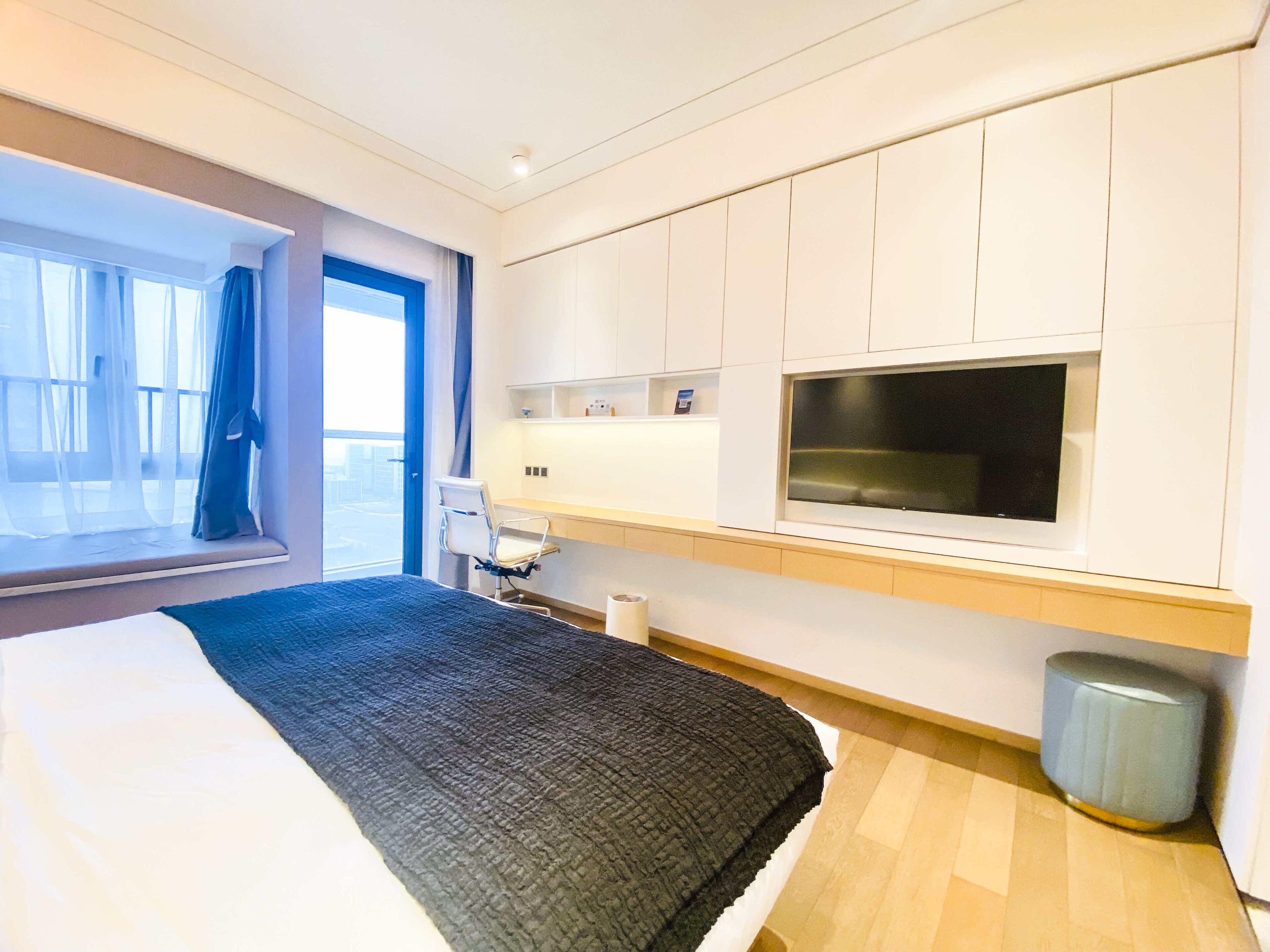 RHO HOTEL 0*