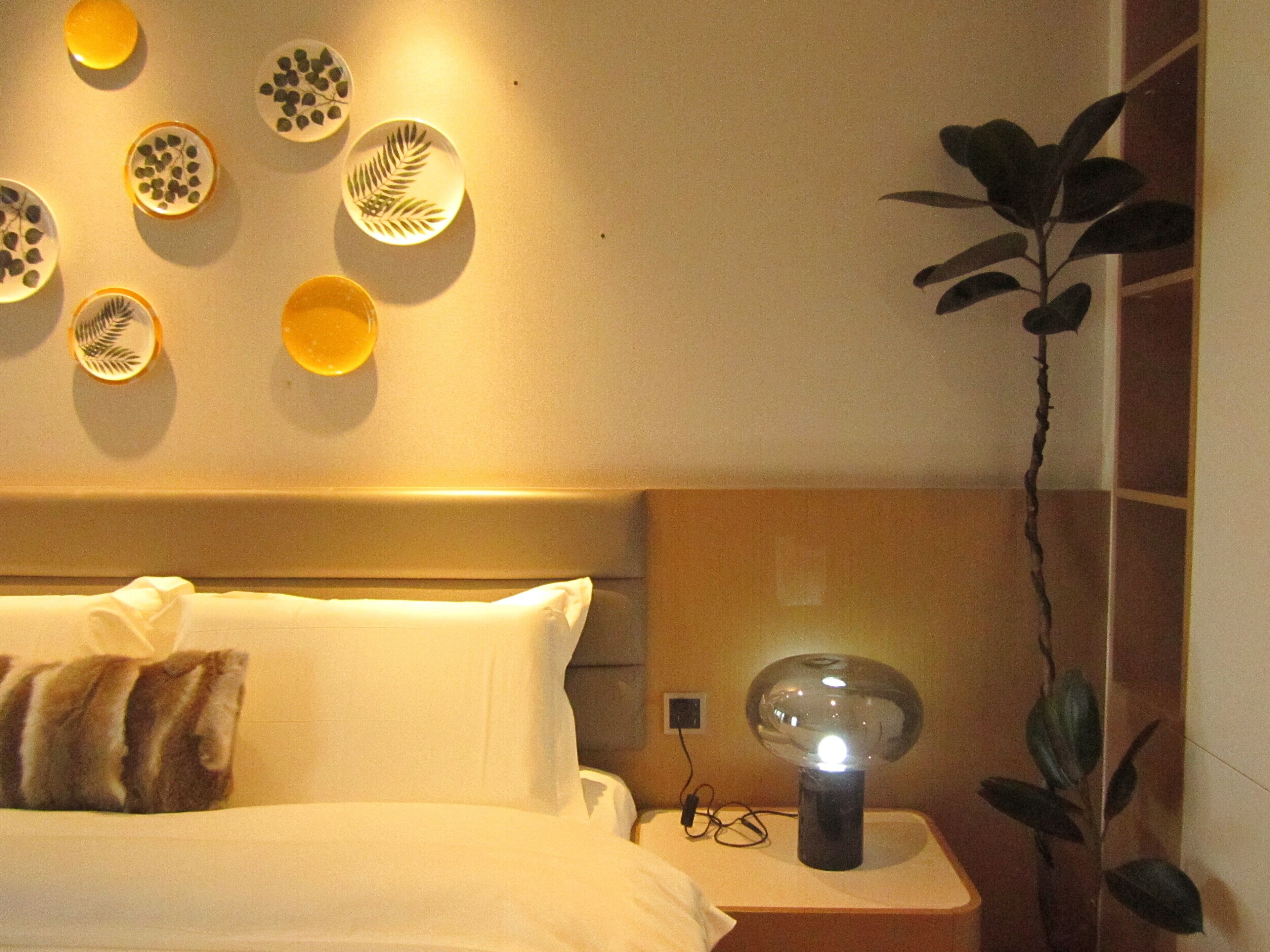 RHO HOTEL 0*