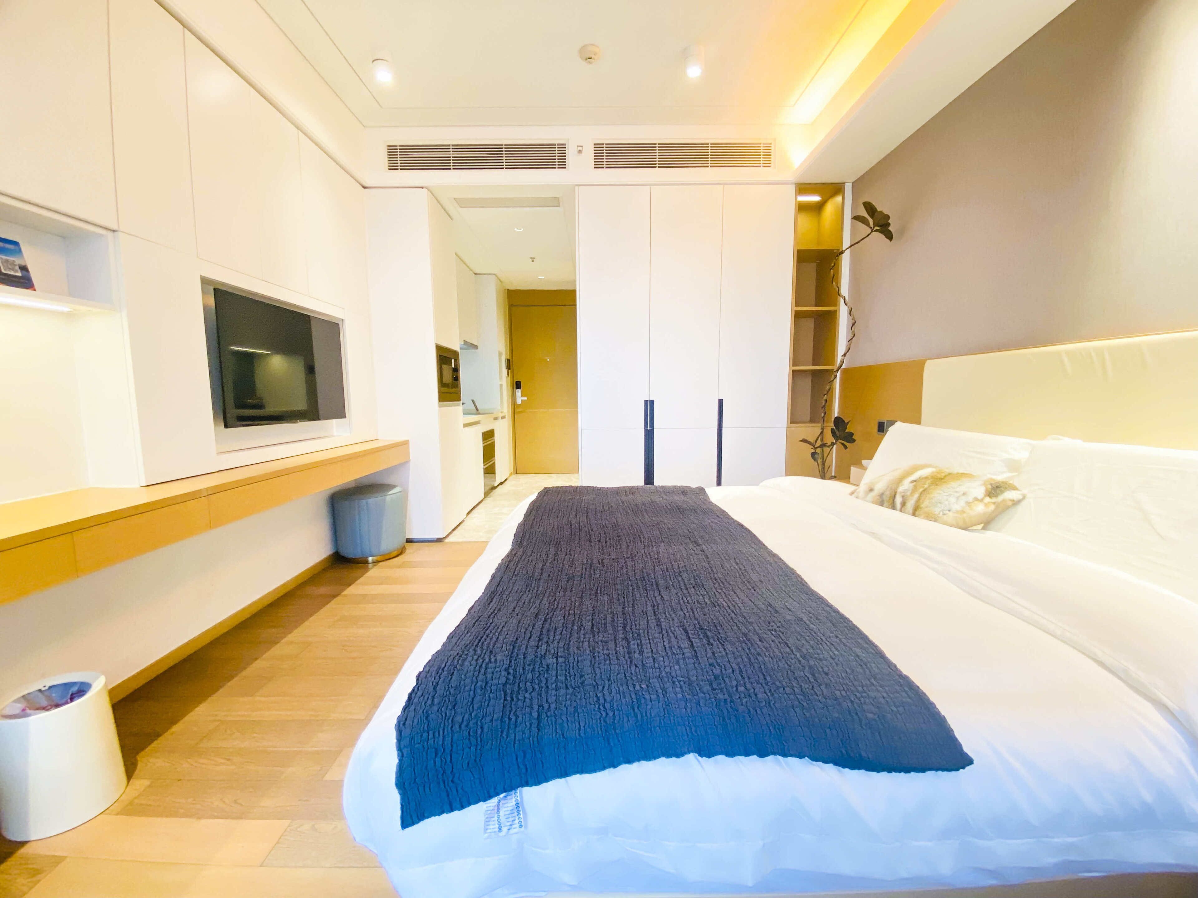 RHO HOTEL 0*