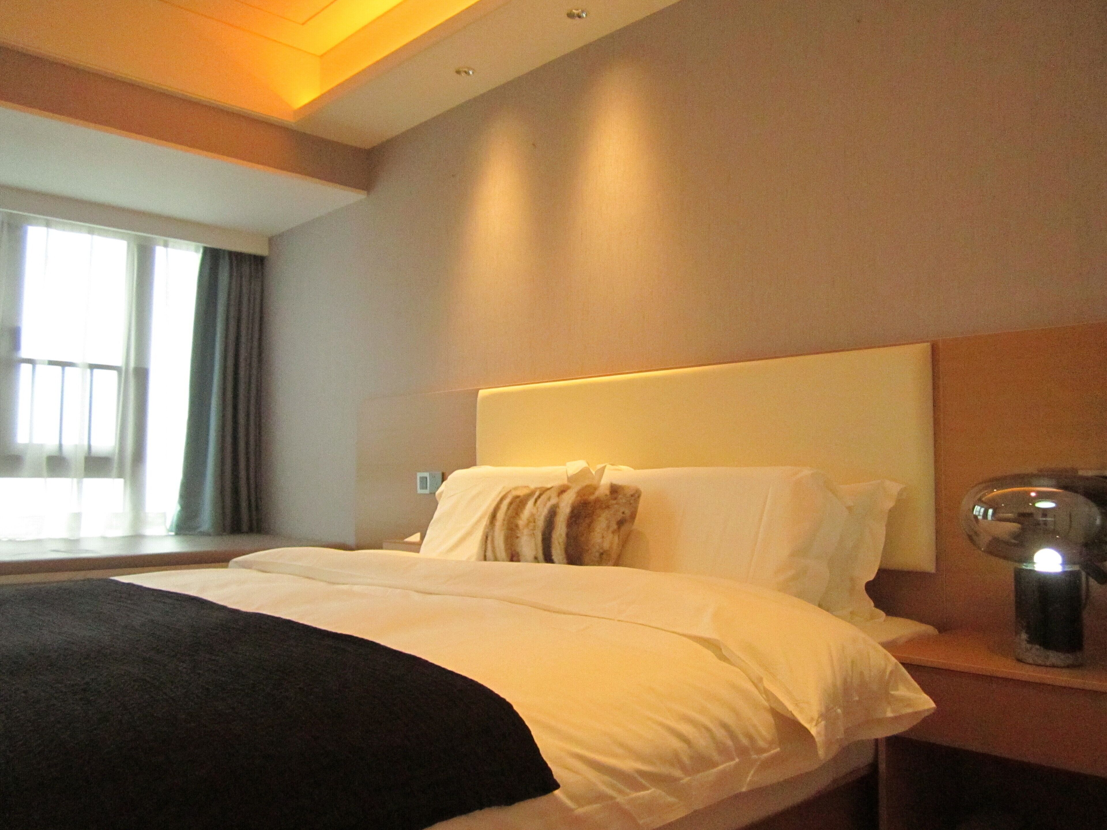 RHO HOTEL 0*