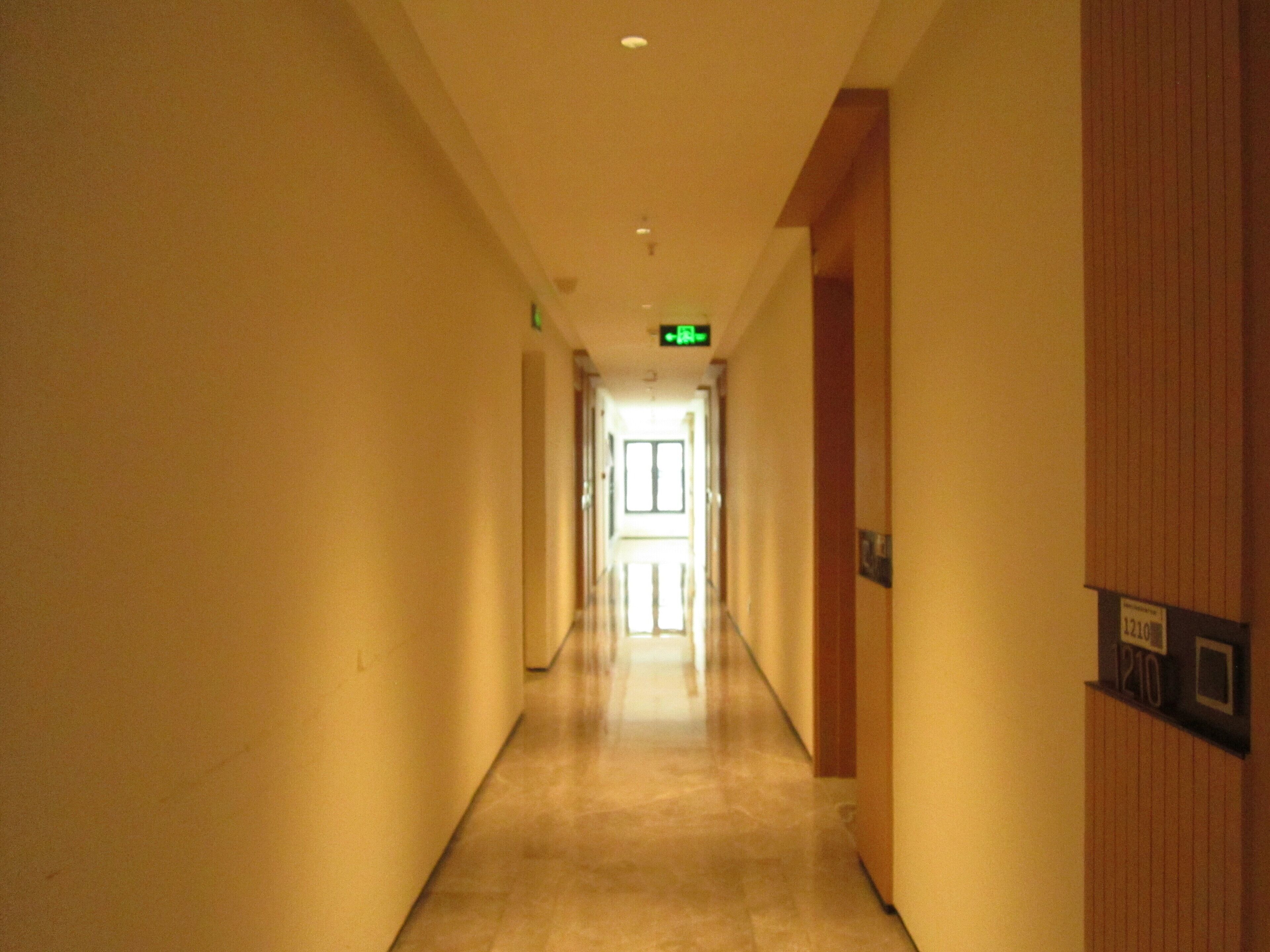RHO HOTEL 0*