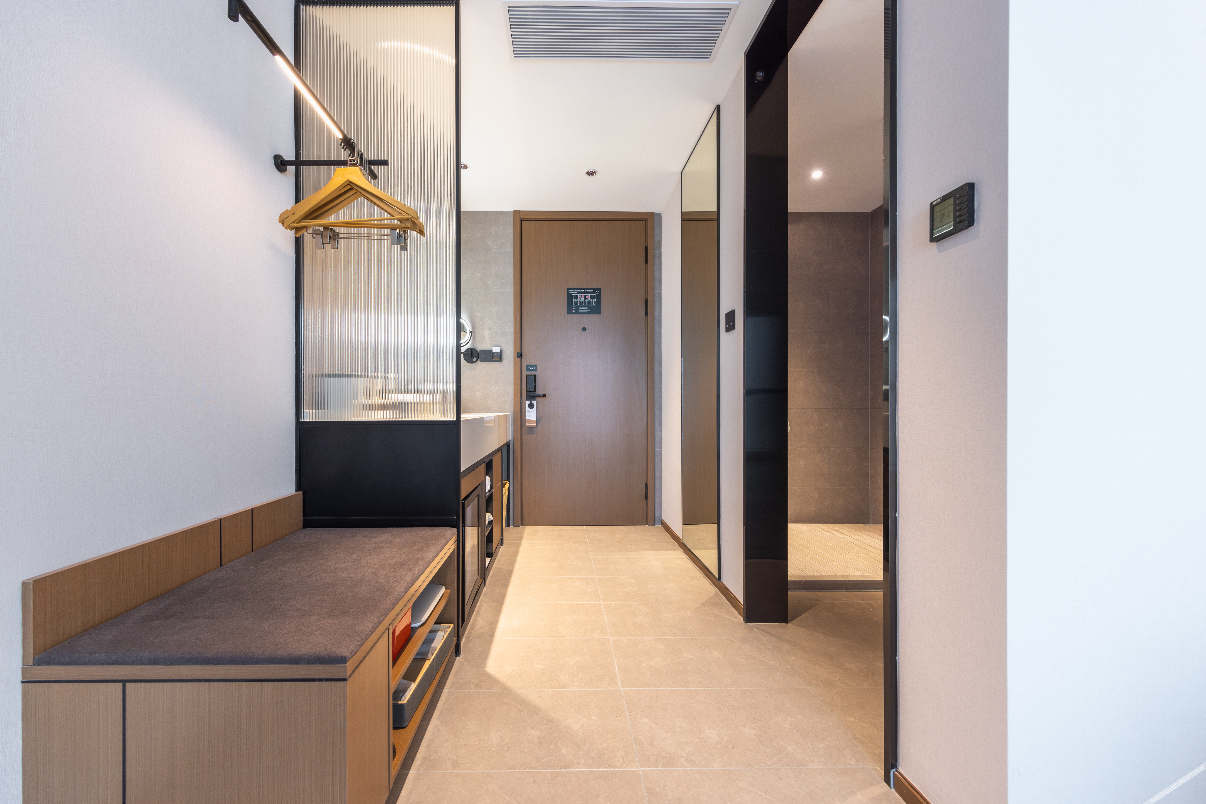 Atour Hotel Hongshan Square, Chuhe Han Street, Wuhan 4*