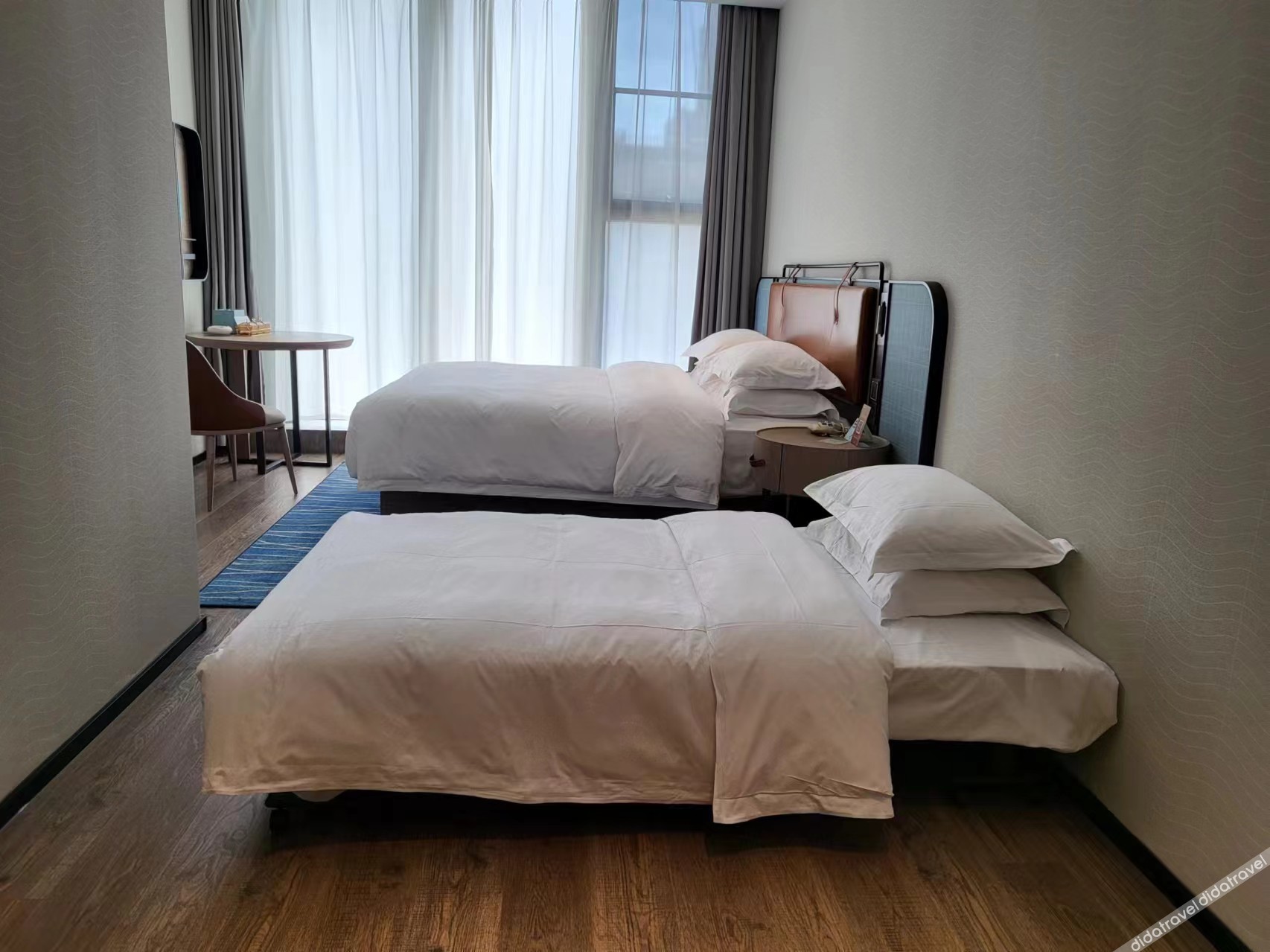 Home Inn Cloud (Yifeng Times Plaza, Xiangyu Avenue, Huainan) 3*