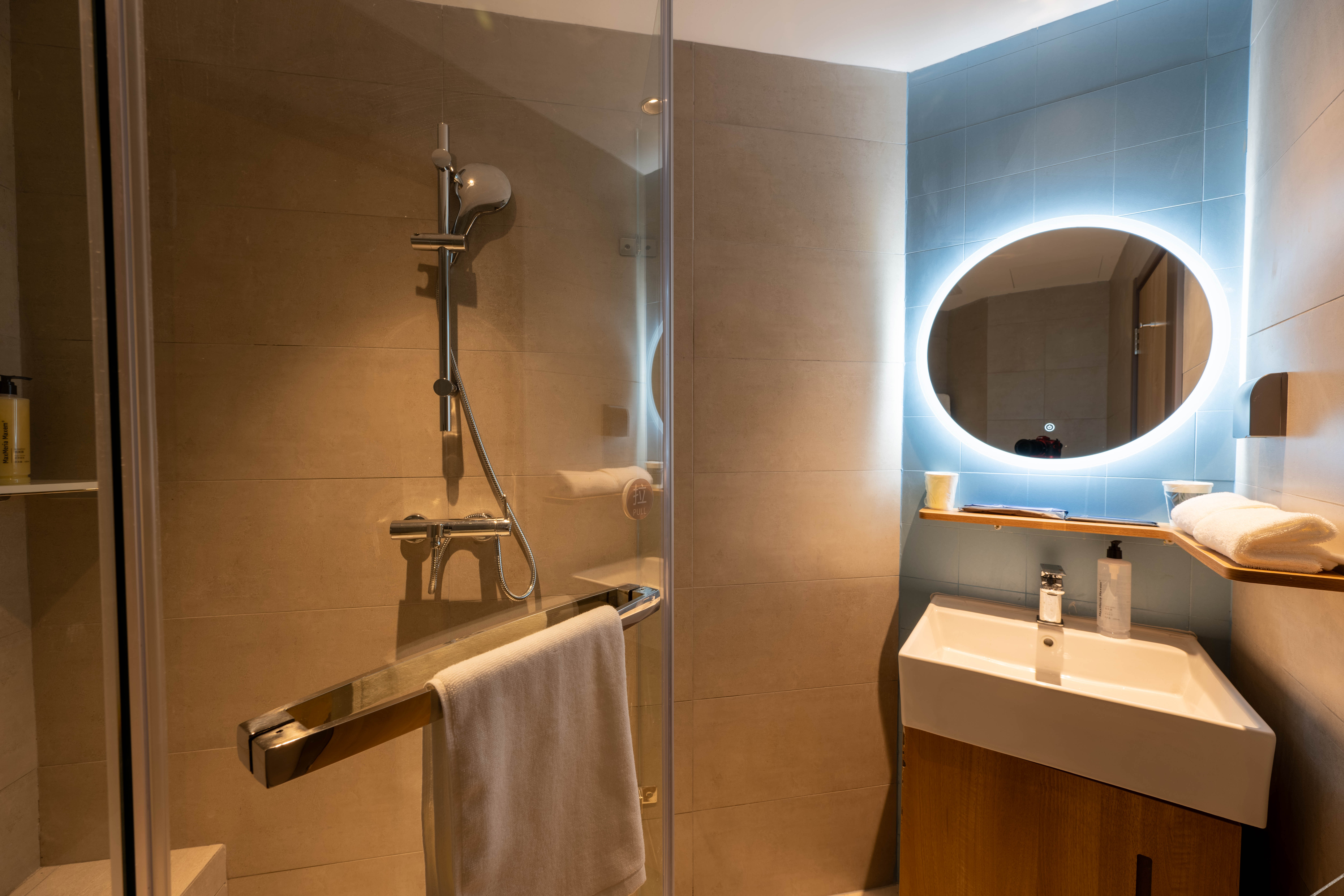 Homeinn · neo (Sanya Bay Lovers Bridge) 3*