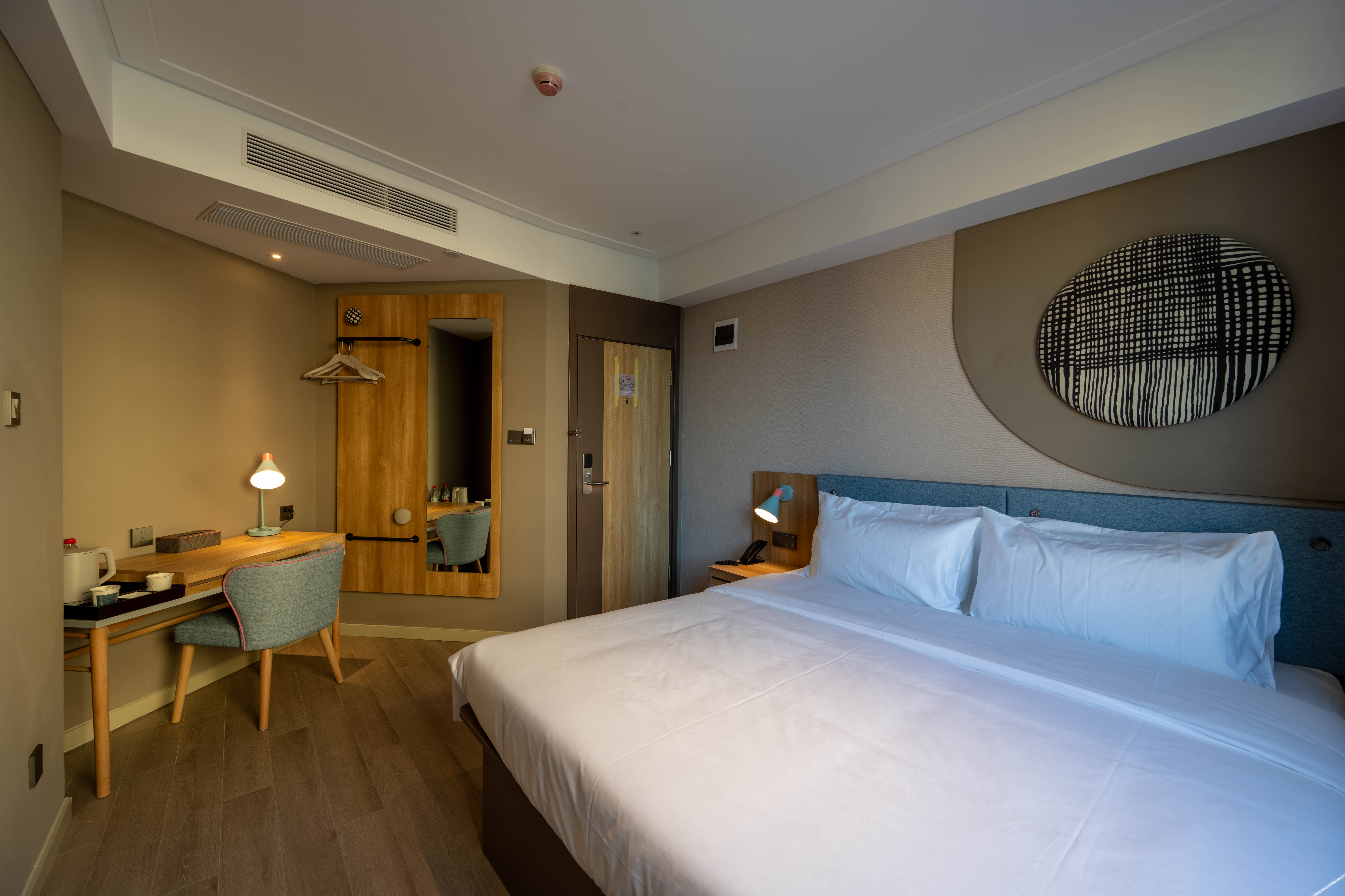 Homeinn · neo (Sanya Bay Lovers Bridge) 3*