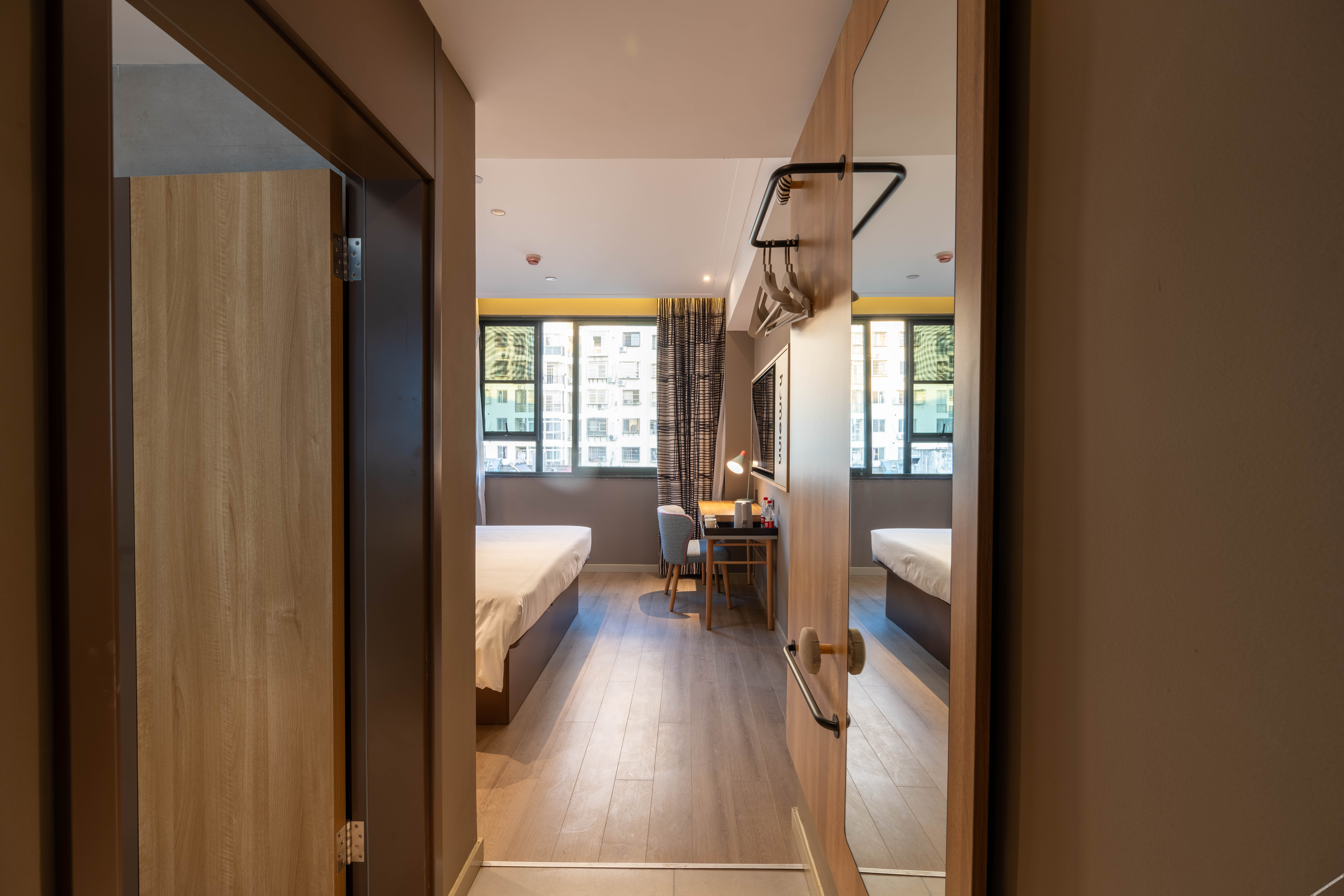Homeinn · neo (Sanya Bay Lovers Bridge) 3*
