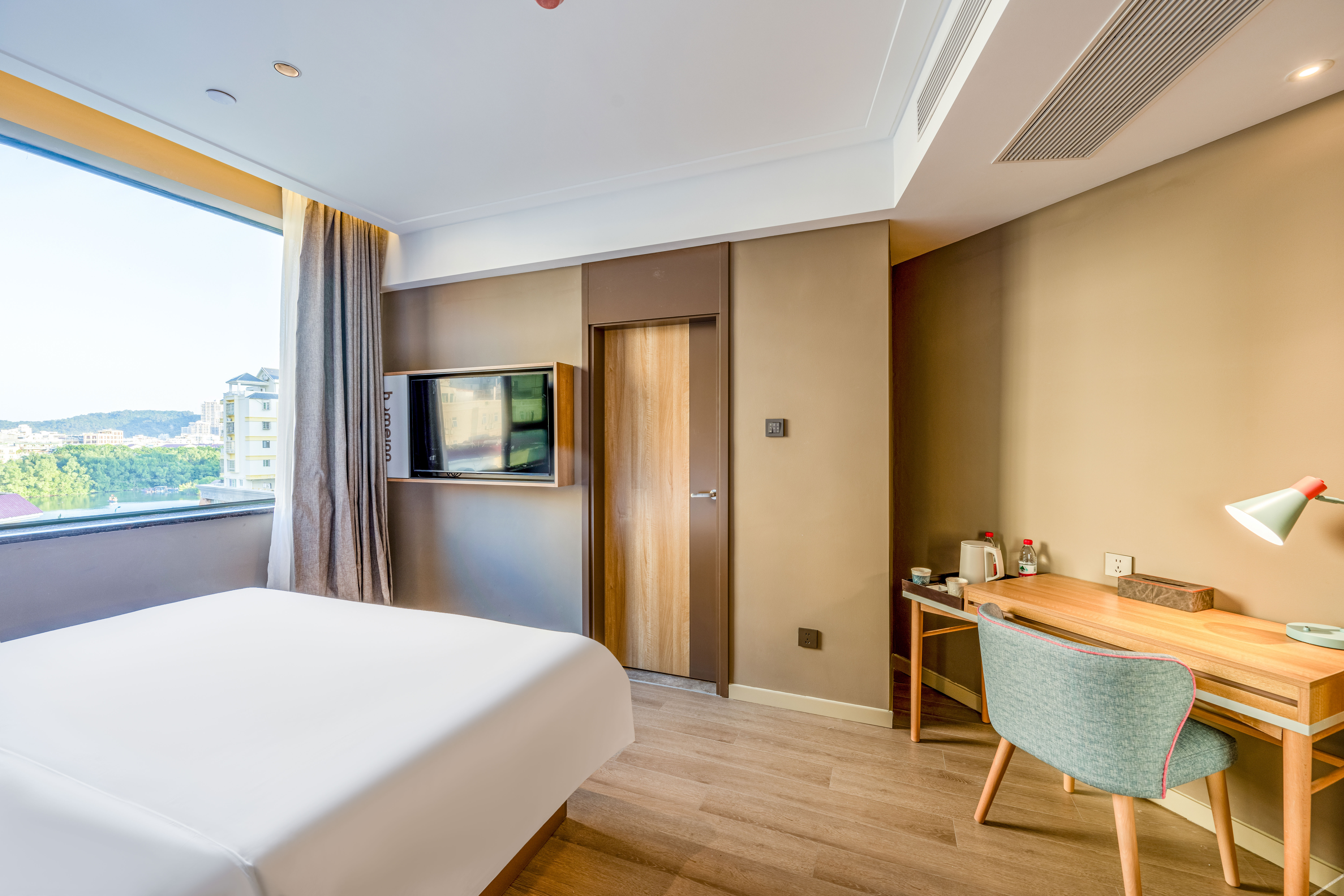 Homeinn · neo (Sanya Bay Lovers Bridge) 3*