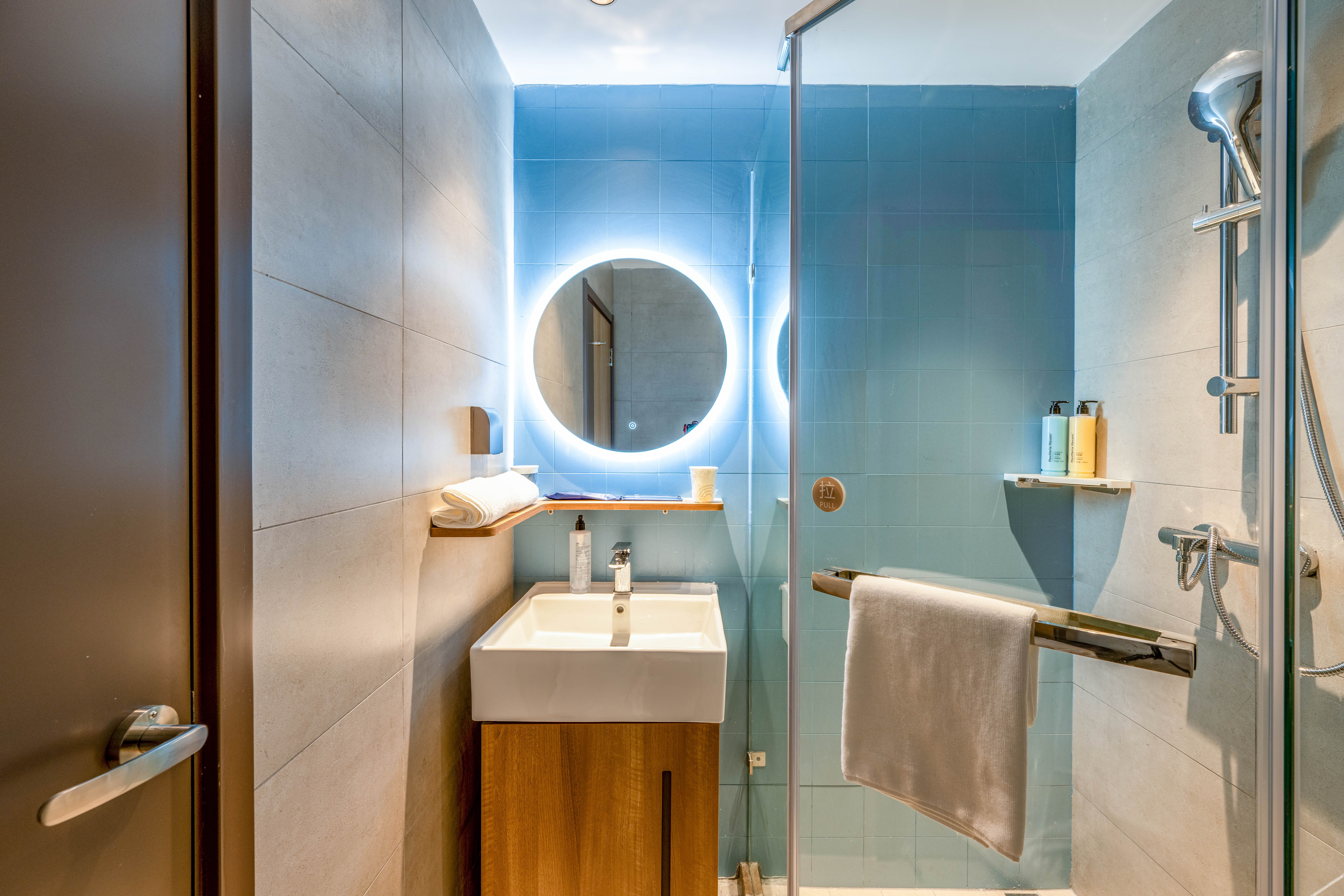 Homeinn · neo (Sanya Bay Lovers Bridge) 3*