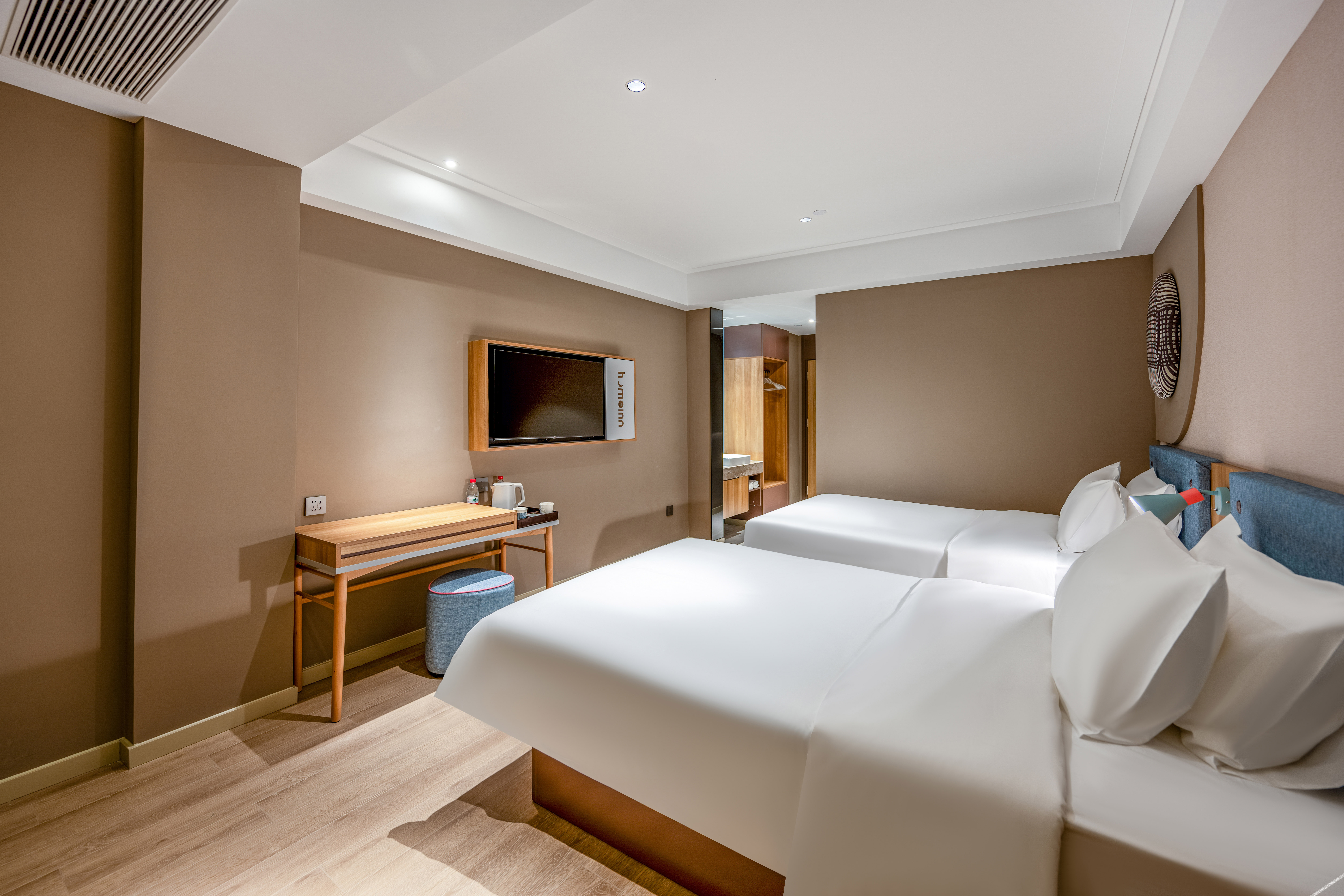 Homeinn · neo (Sanya Bay Lovers Bridge) 3*