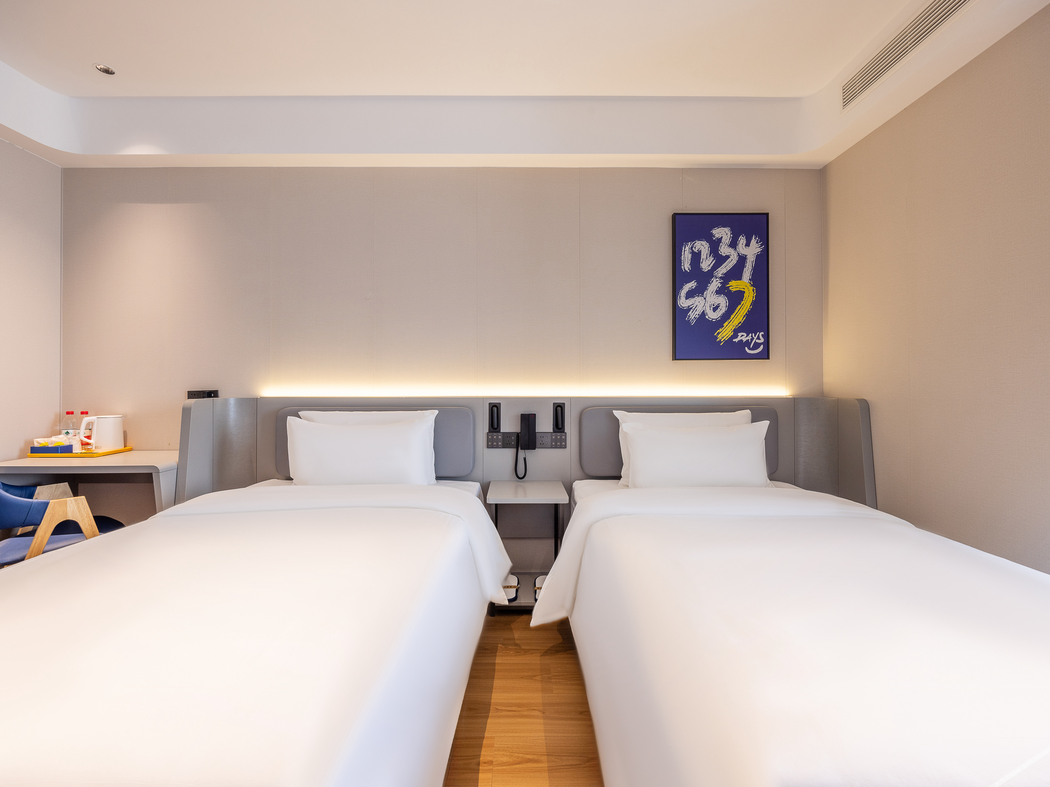 7 Days Premium Hotel Lanzhou Zhongshan Bridge Zhangye Road Pedestrian Street 2*