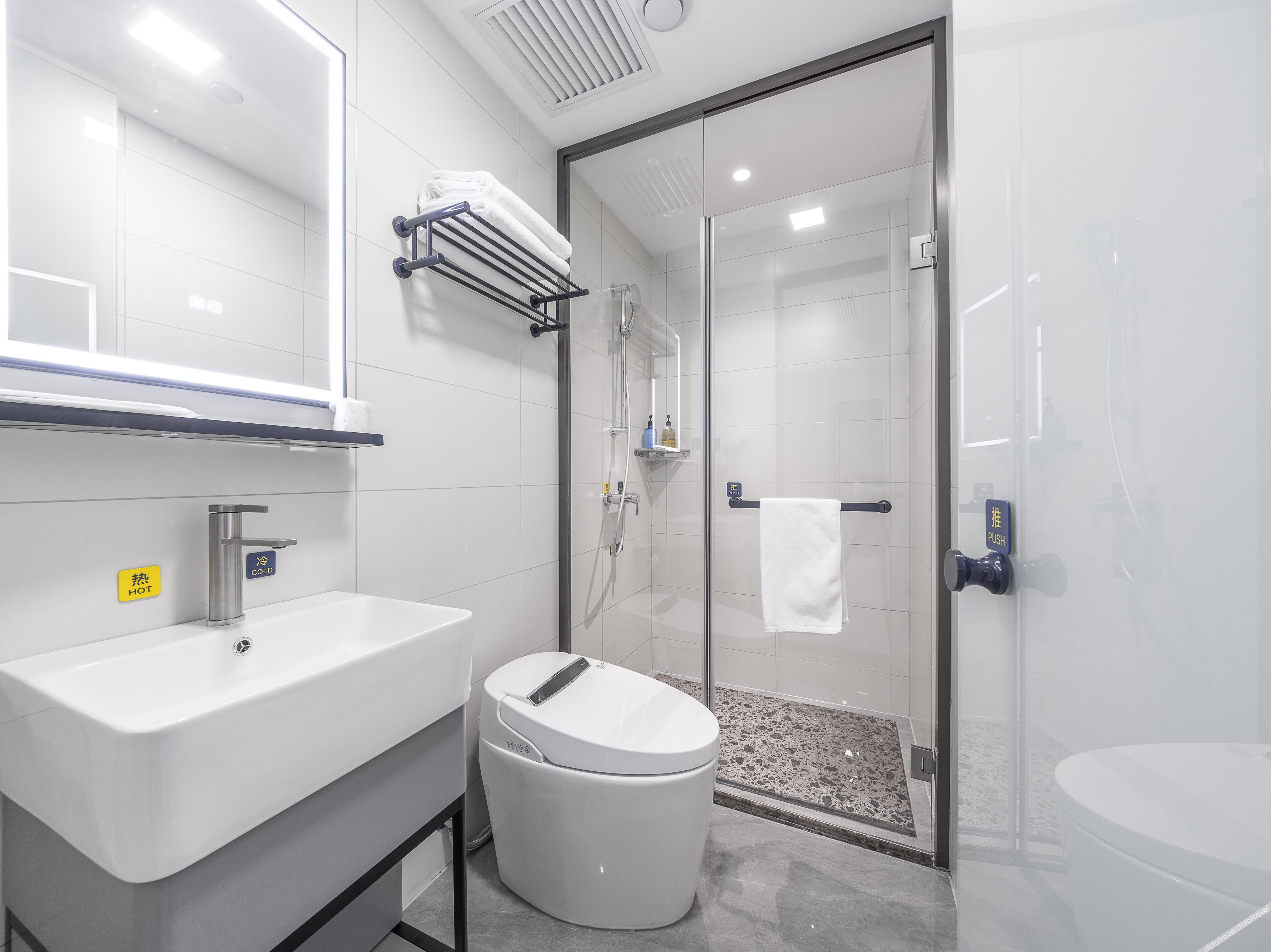 7 Days Premium Hotel Lanzhou Zhongshan Bridge Zhangye Road Pedestrian Street 2*