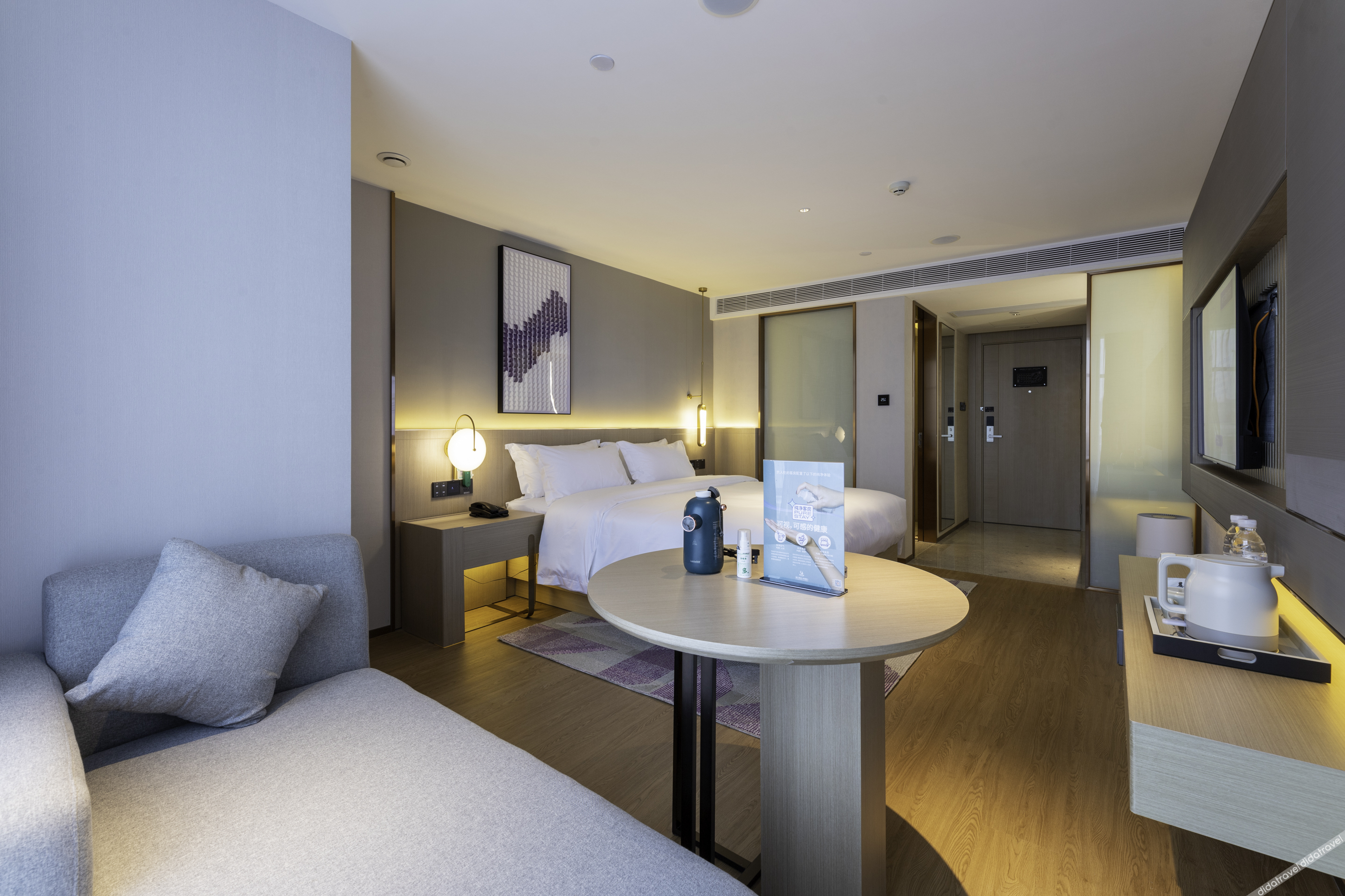 Lavande Hotel (Beihai Hepu High-speed Railway Station Haisi Shougang Branch) 3*