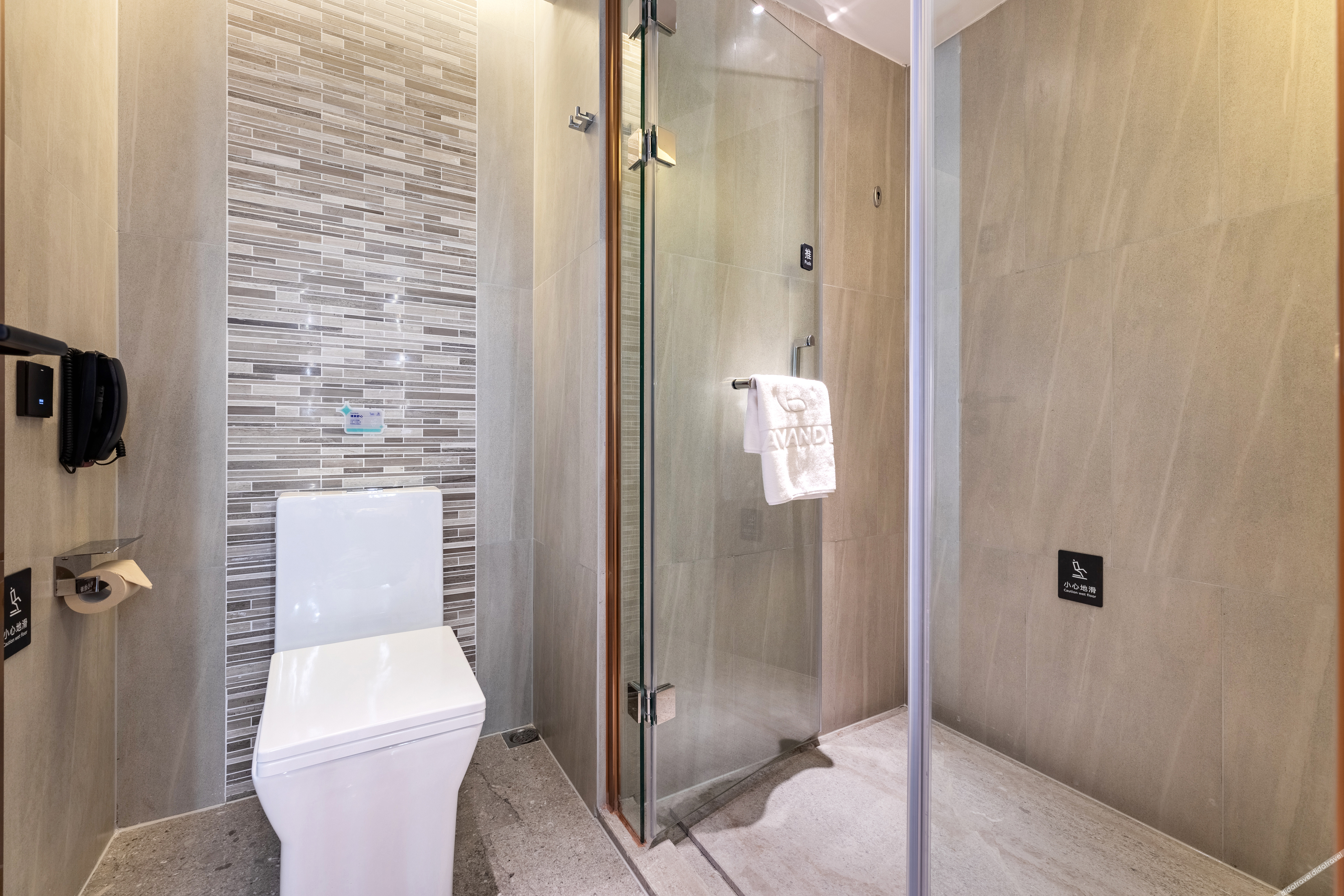 Lavande Hotel (Beihai Hepu High-speed Railway Station Haisi Shougang Branch) 3*