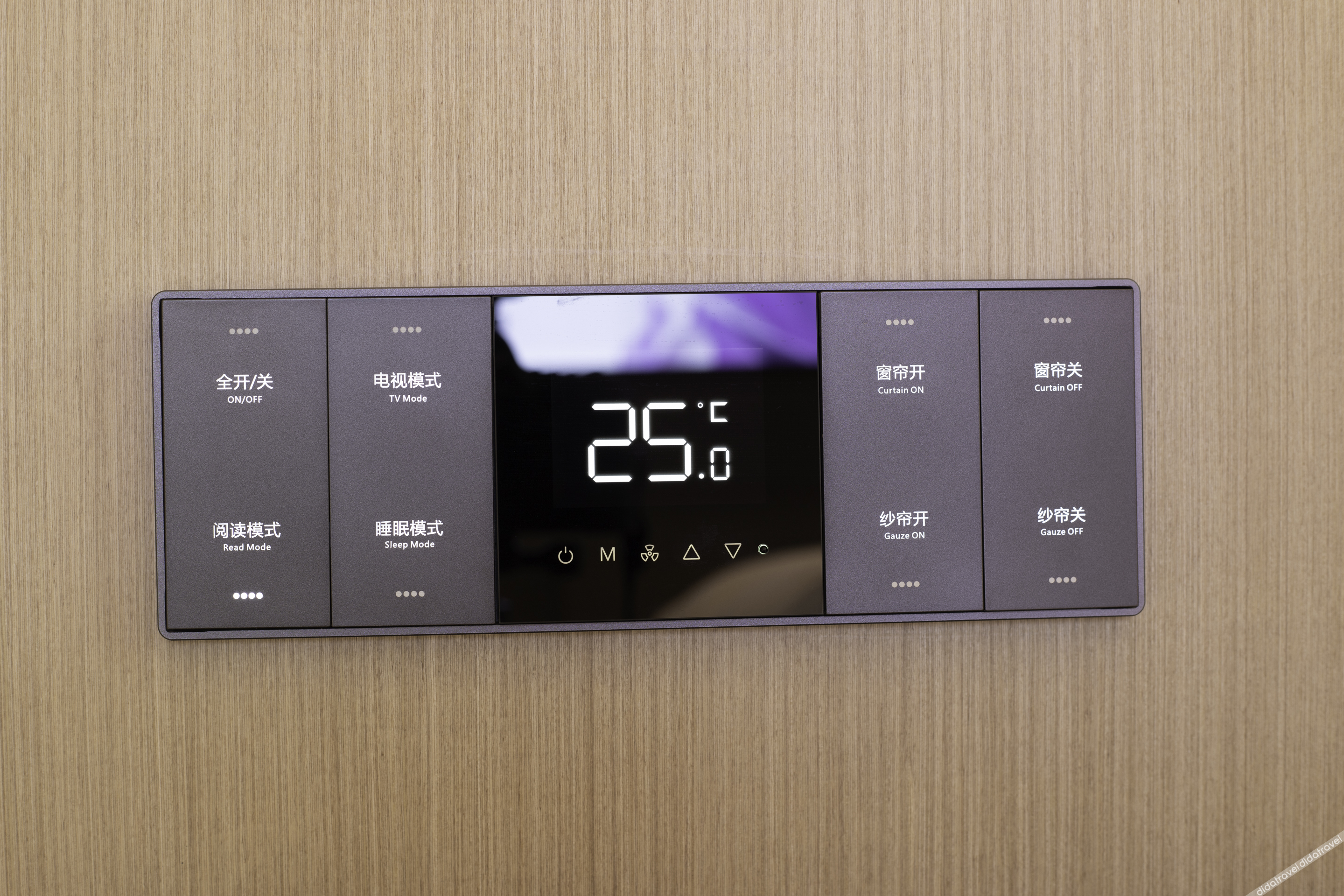 Lavande Hotel (Beihai Hepu High-speed Railway Station Haisi Shougang Branch) 3*