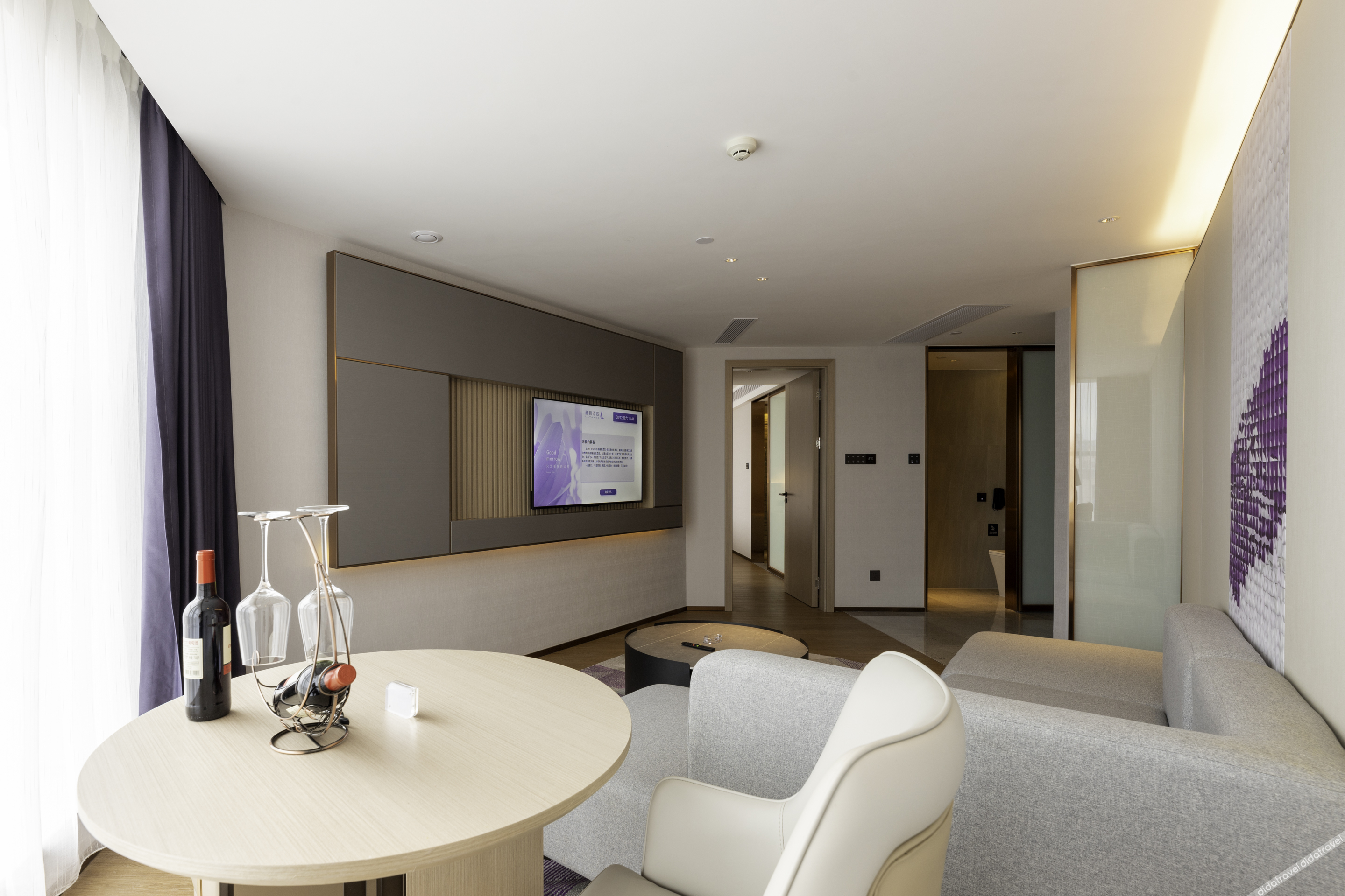 Lavande Hotel (Beihai Hepu High-speed Railway Station Haisi Shougang Branch) 3*
