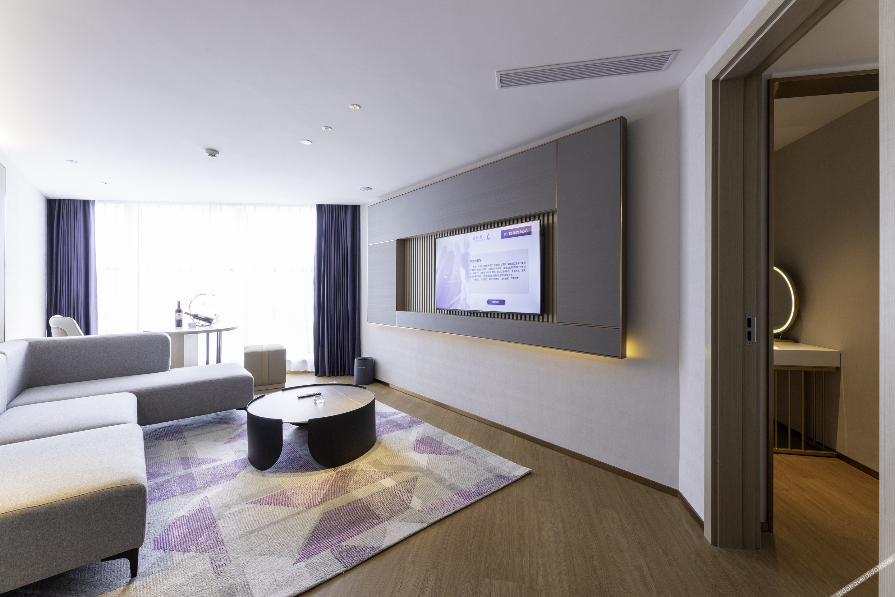 Lavande Hotel (Beihai Hepu High-speed Railway Station Haisi Shougang Branch) 3*