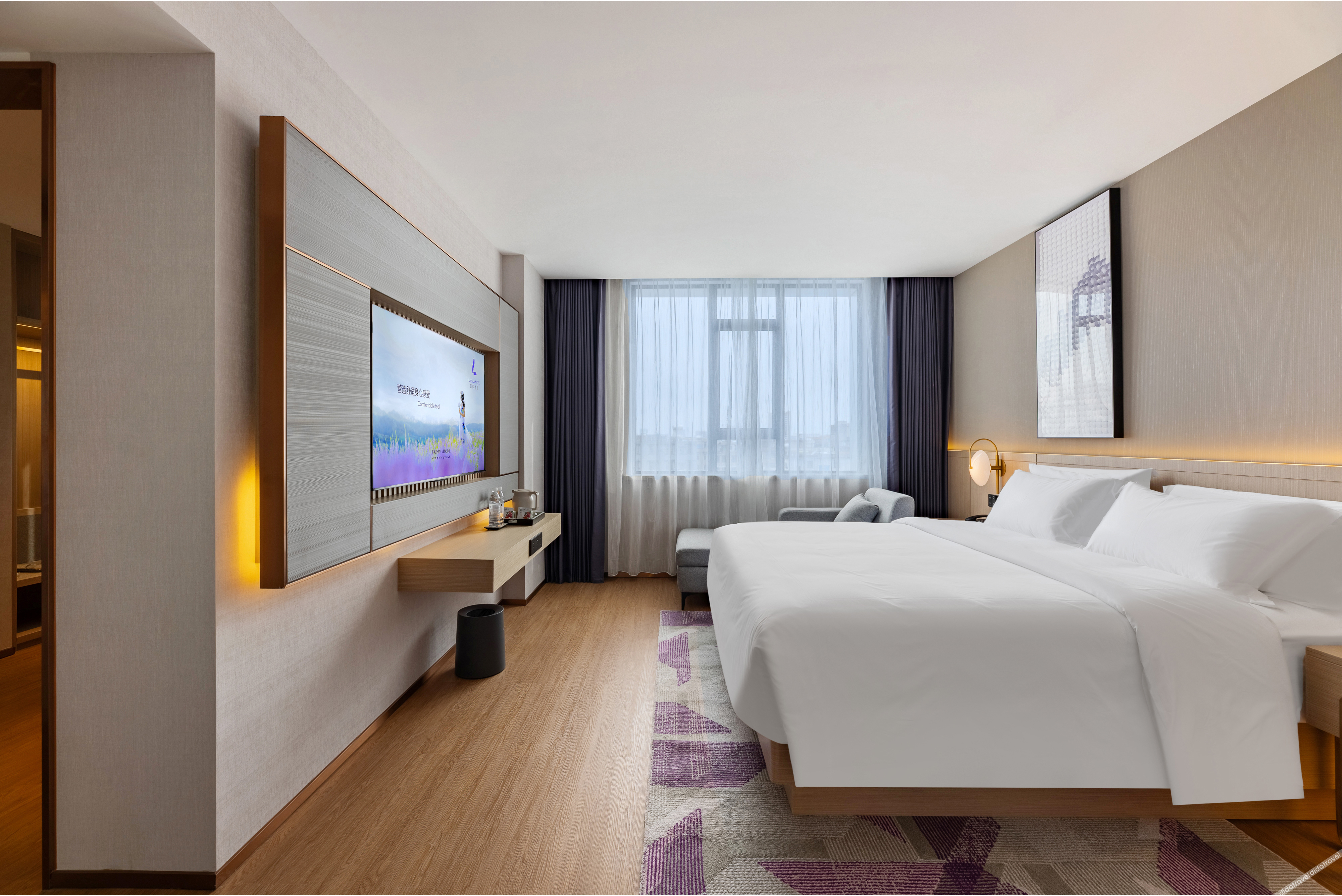 Lavande Hotel (Beihai Hepu High-speed Railway Station Haisi Shougang Branch) 3*