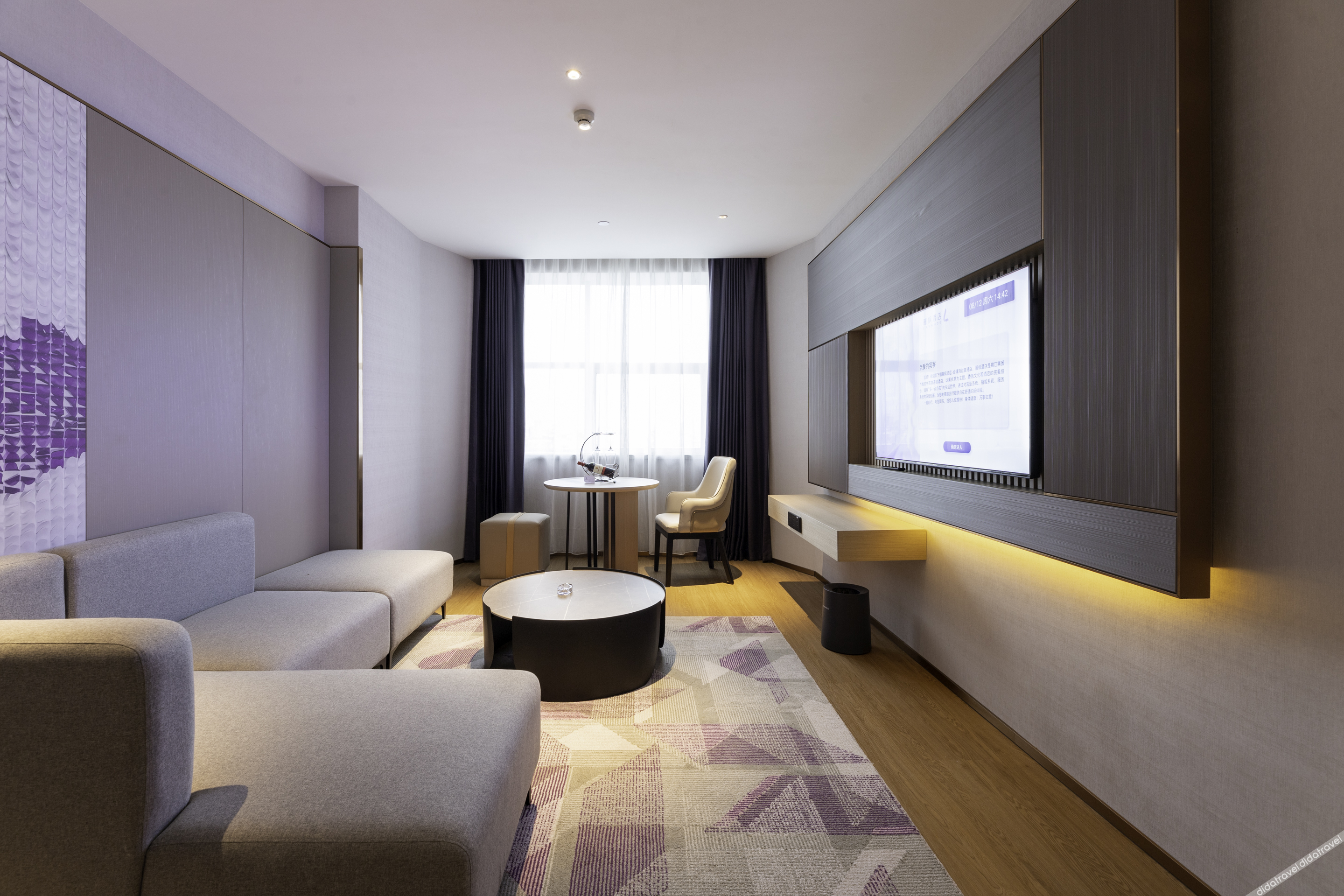 Lavande Hotel (Beihai Hepu High-speed Railway Station Haisi Shougang Branch) 3*