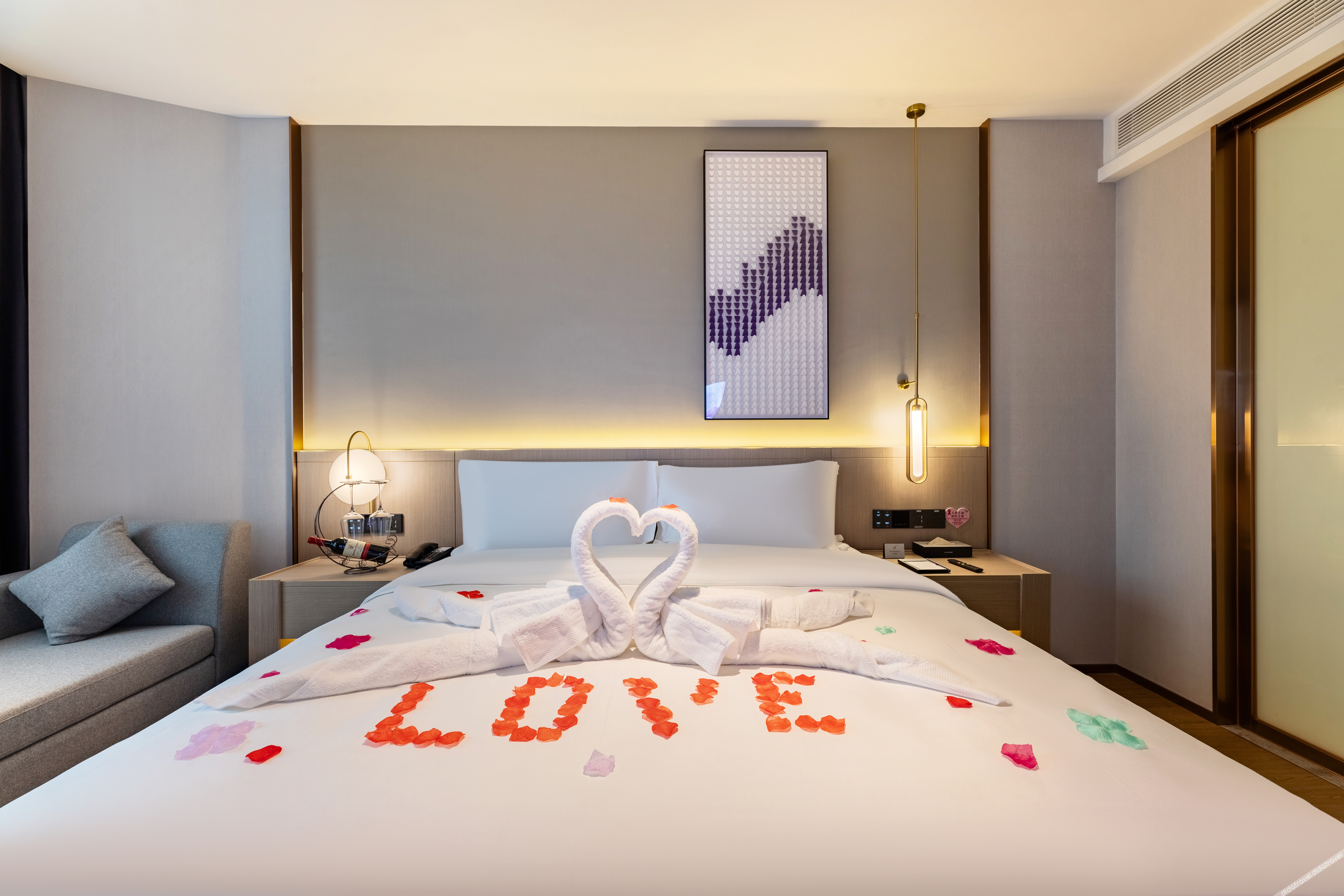 Lavande Hotel (Beihai Hepu High-speed Railway Station Haisi Shougang Branch) 3*