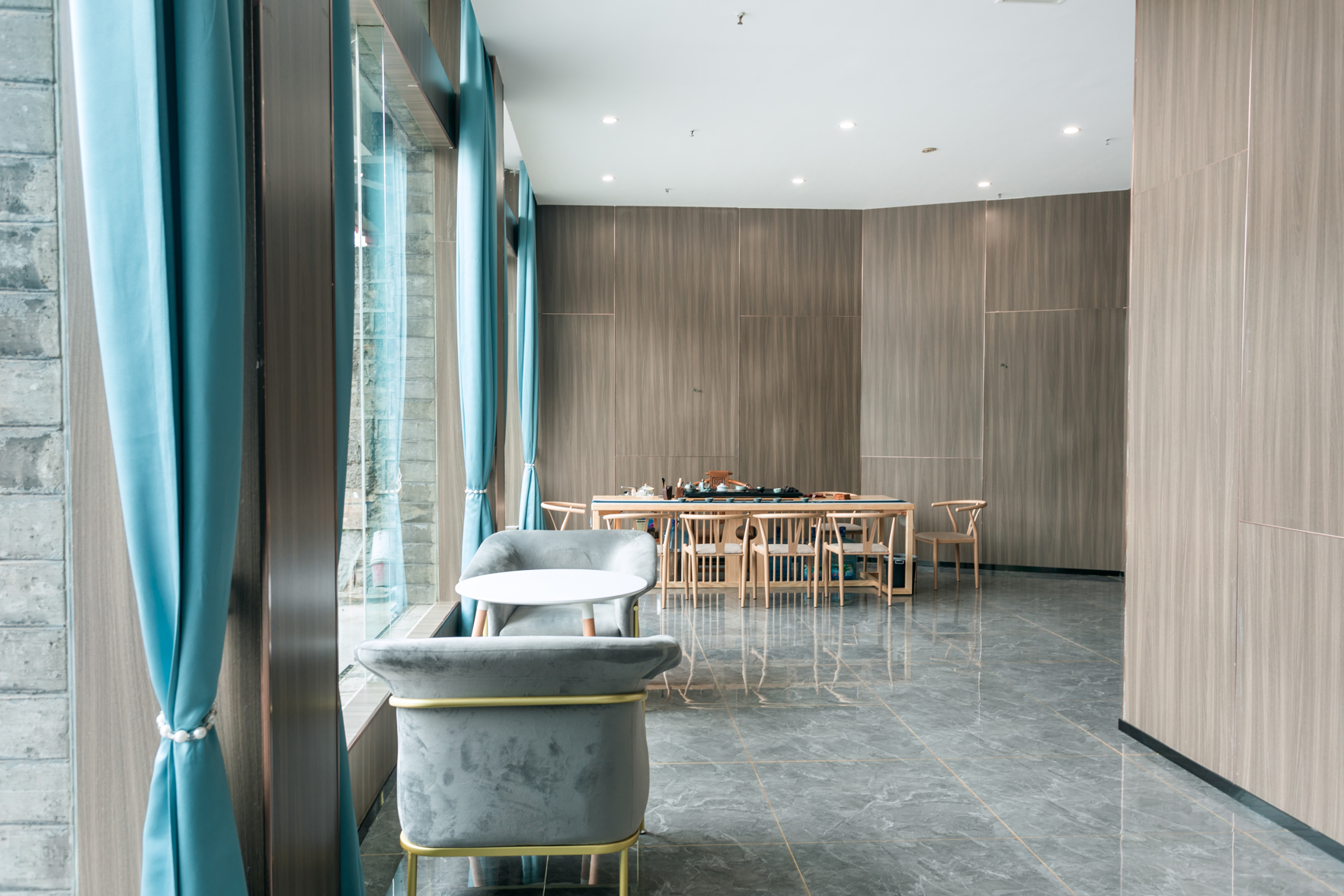 Chaoman Hotel (Fenghuang Ancient Town Branch) 3*