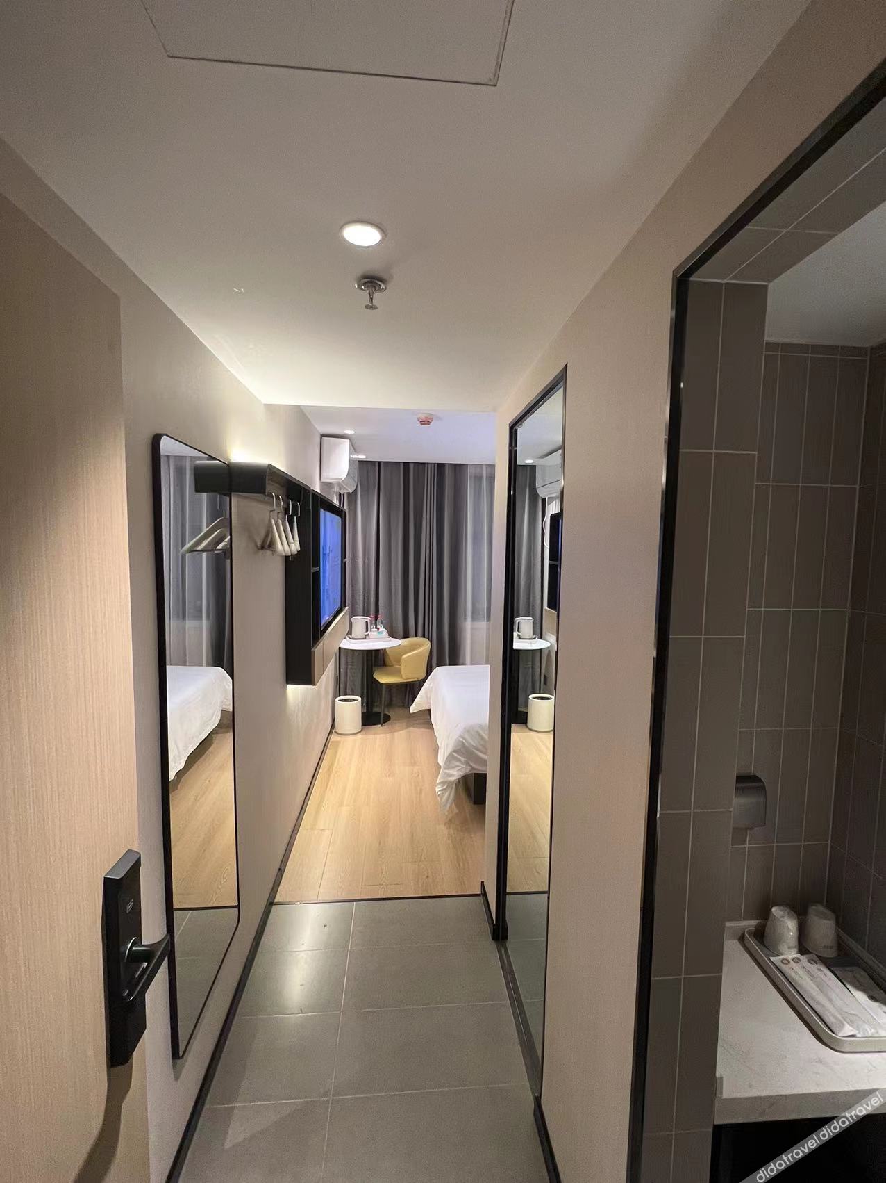 Jinjiang Hotel (Lanzhou Nanguan Ethnic Style Street) 2*