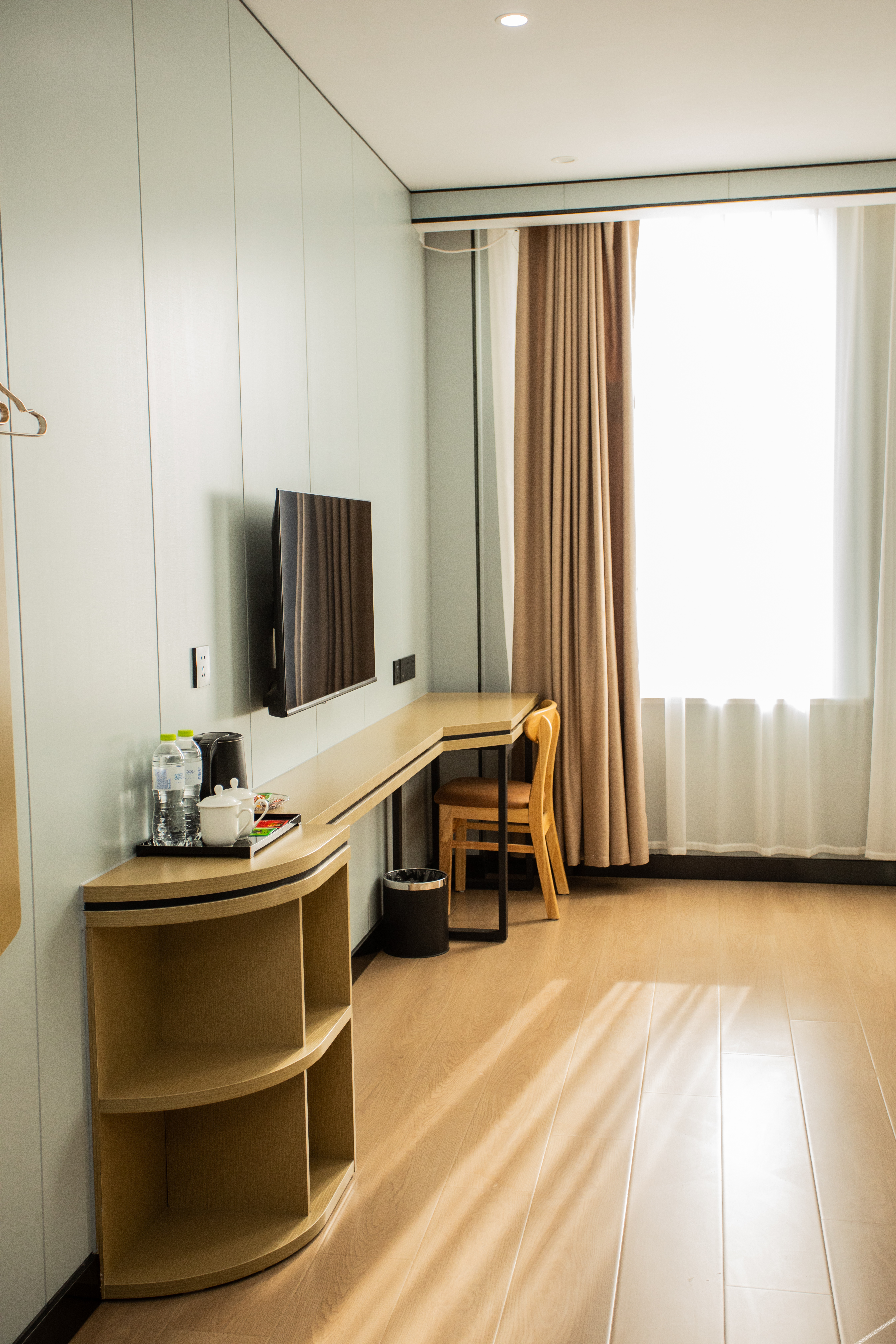 7 Days Premium Hotel 2*