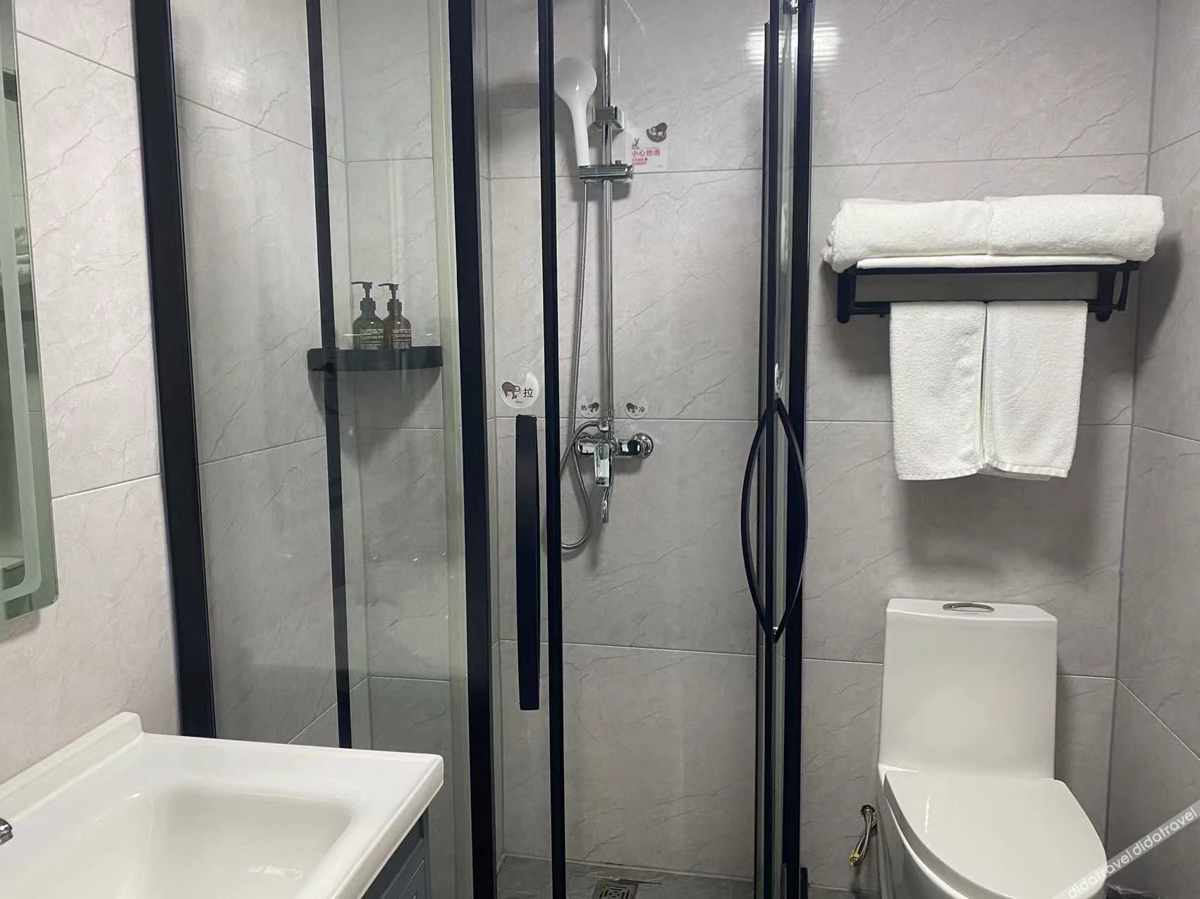 7 Days Premium Hotel 2*