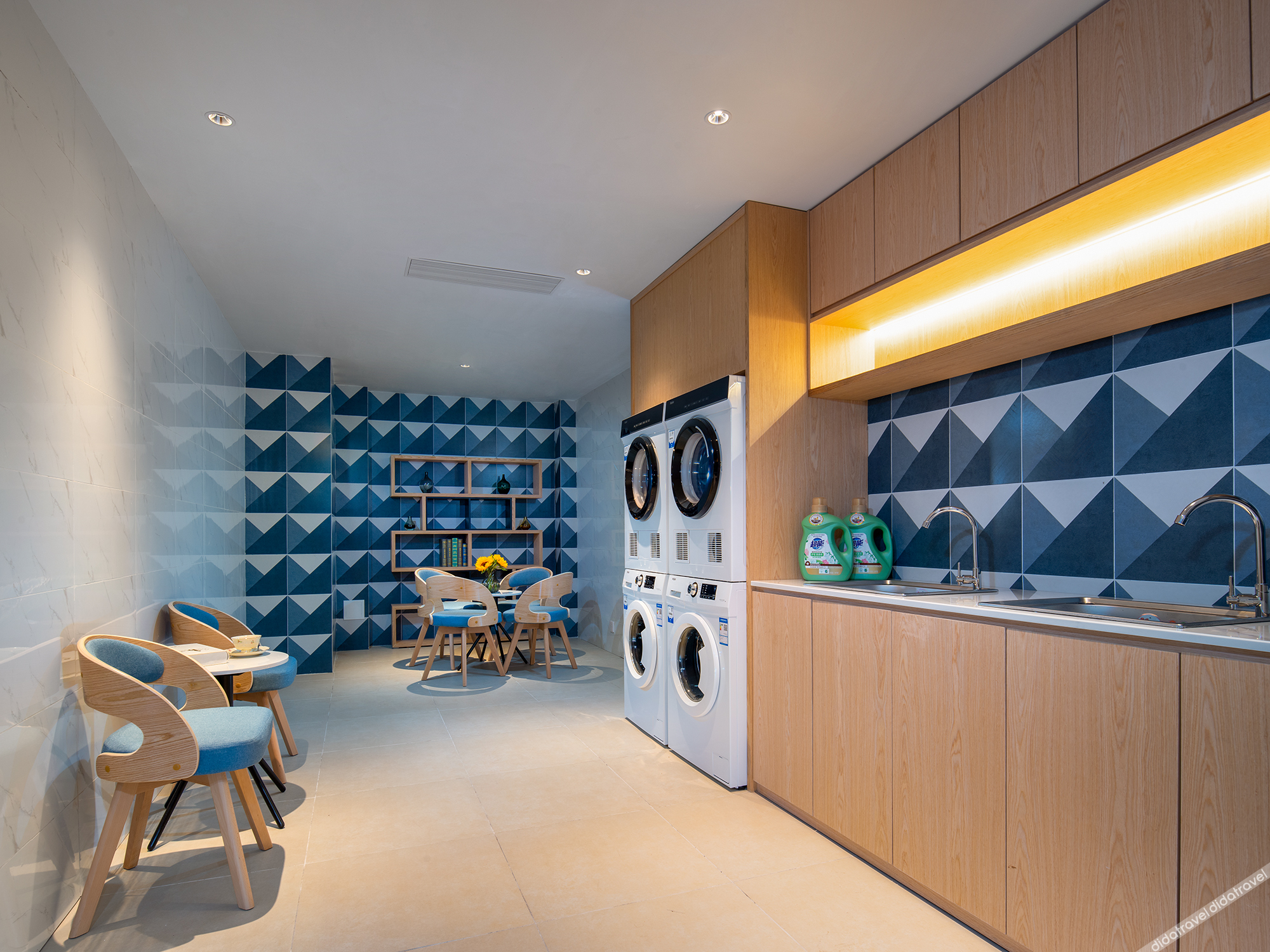 O.live Social Hotel (Zhangzhou Changtai Kaiyue Square) 3*