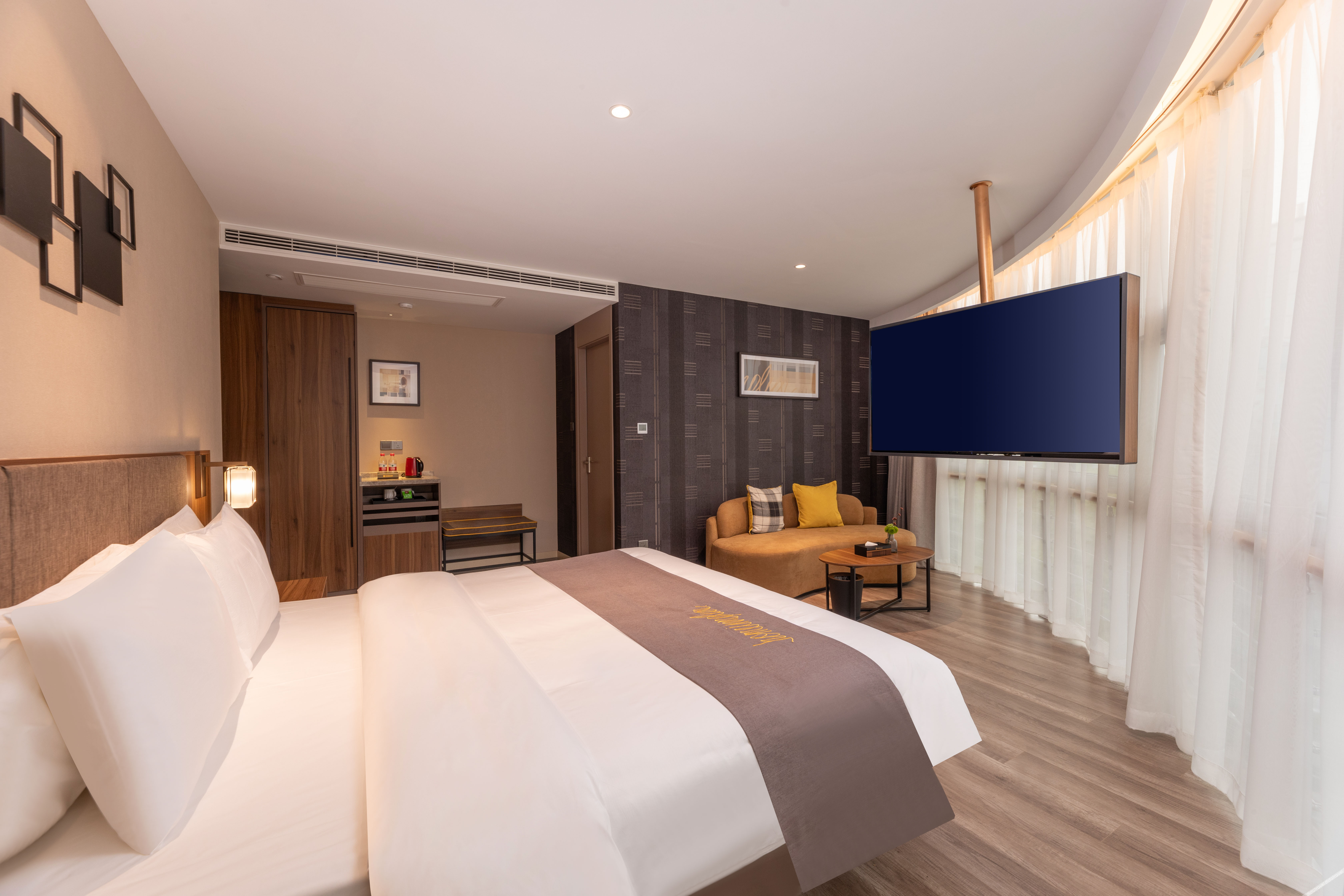 Homeinn Plus Hotel (Kunshan Municipal Government) 3*