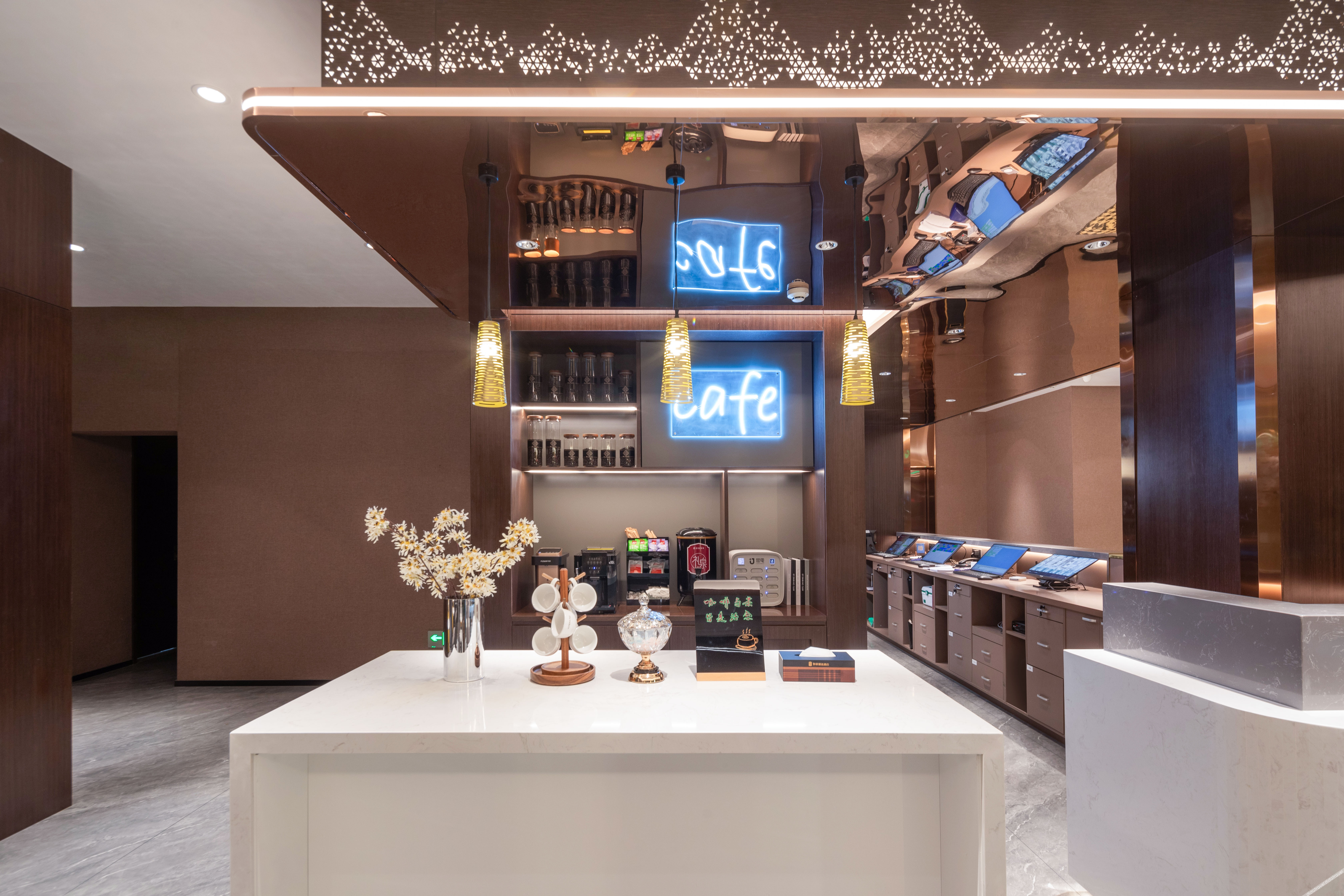 Homeinn Plus Hotel (Kunshan Municipal Government) 3*