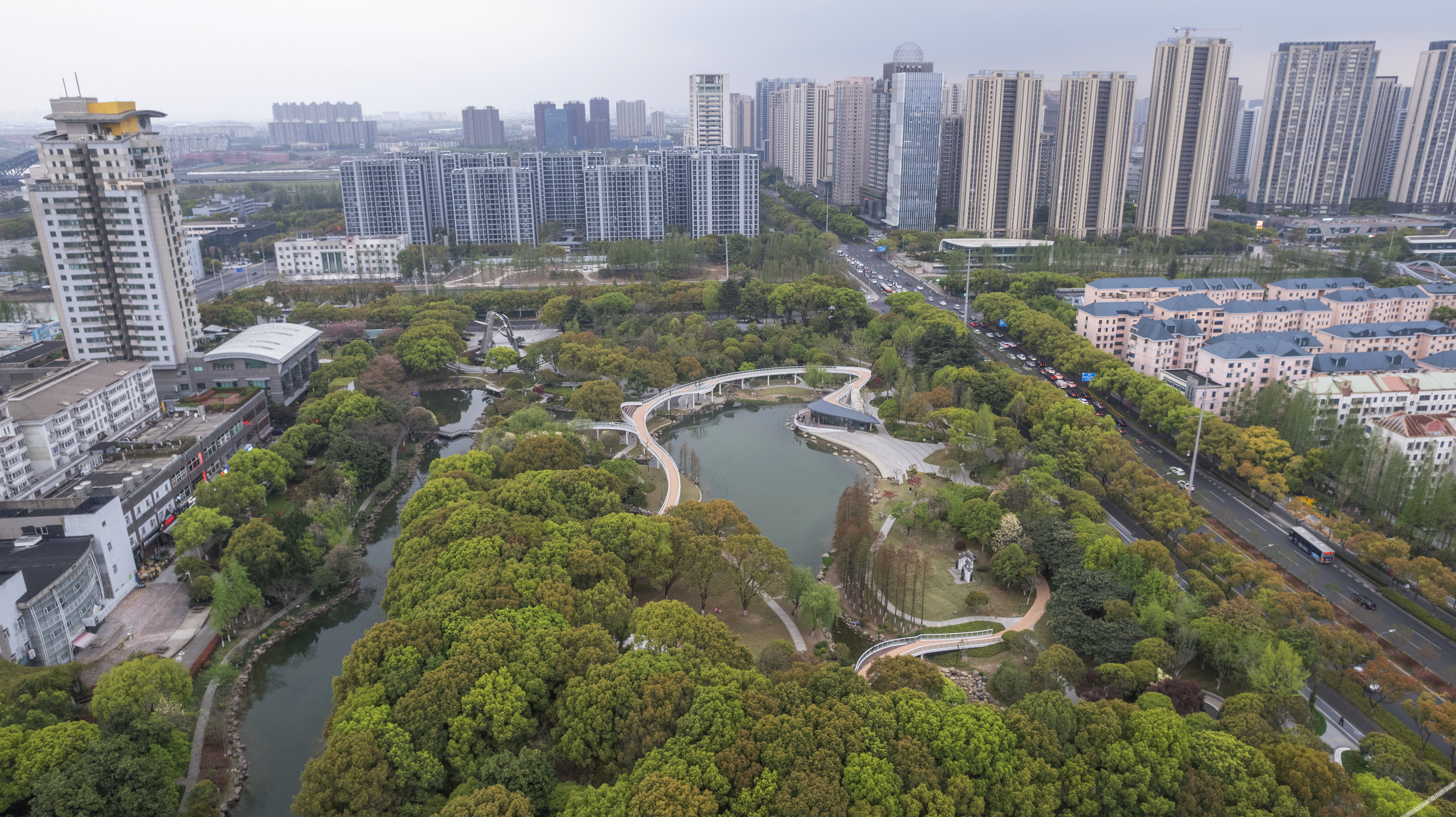 Homeinn Plus Hotel (Kunshan Municipal Government) 3*