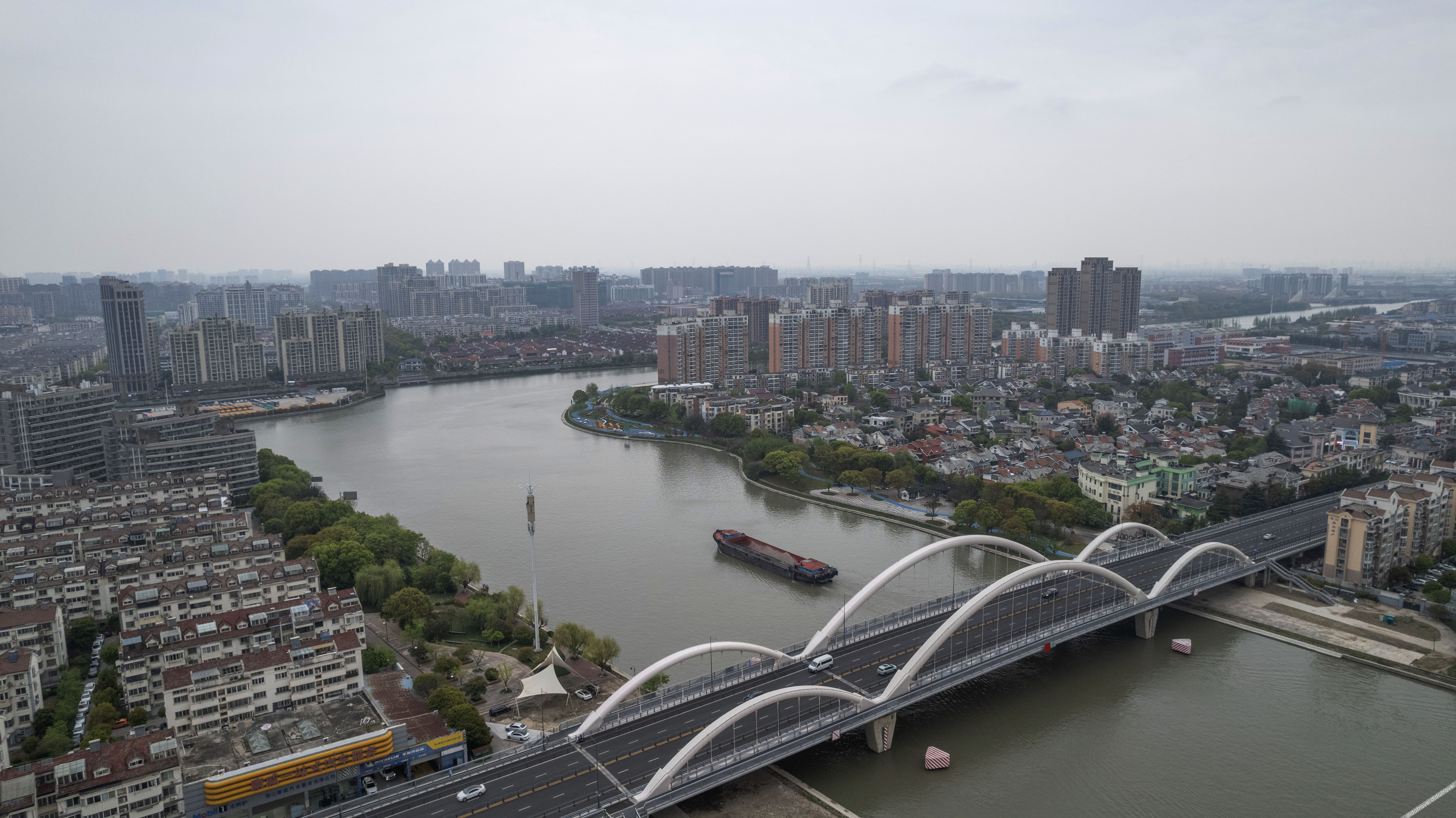 Homeinn Plus Hotel (Kunshan Municipal Government) 3*