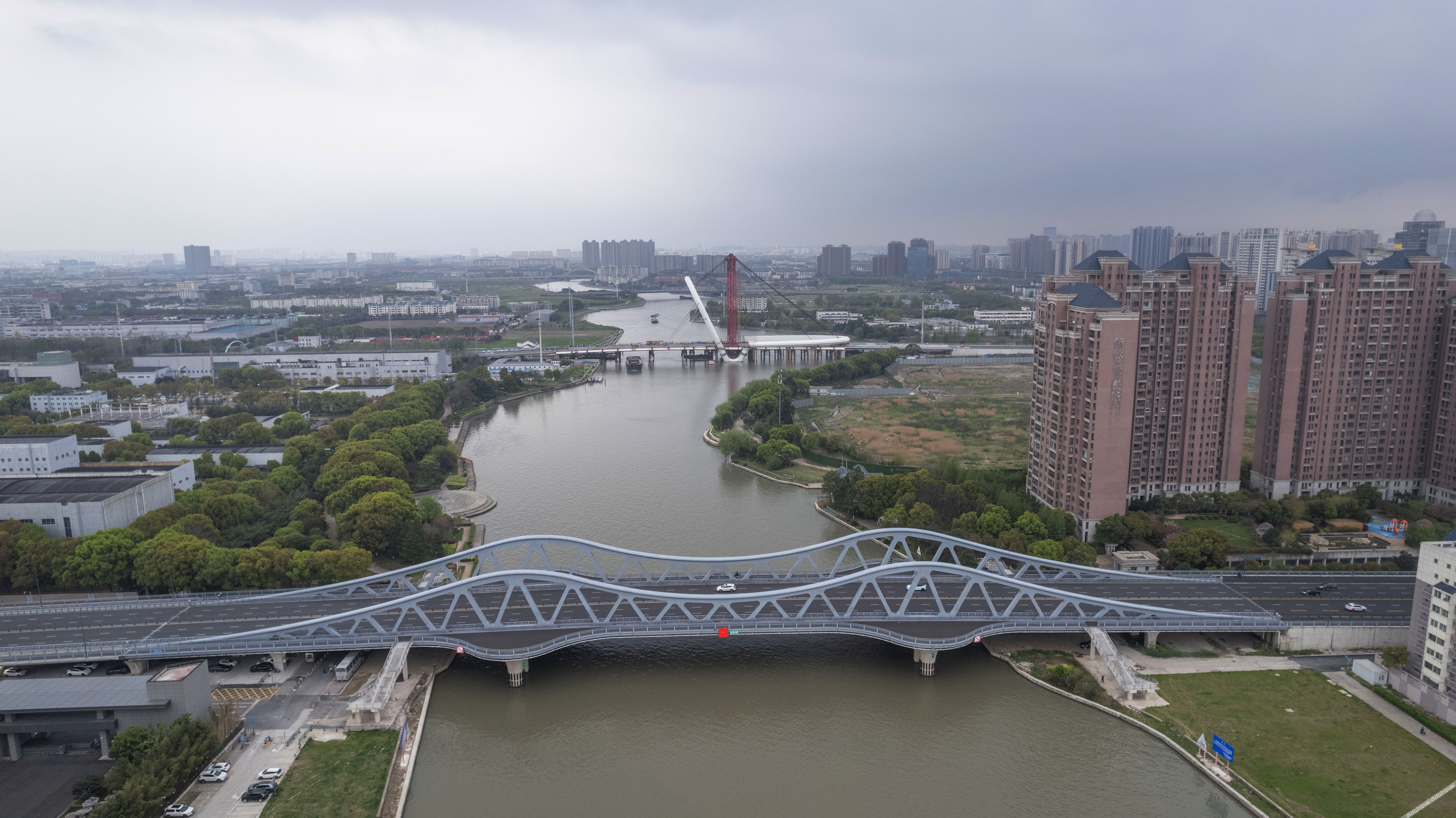 Homeinn Plus Hotel (Kunshan Municipal Government) 3*