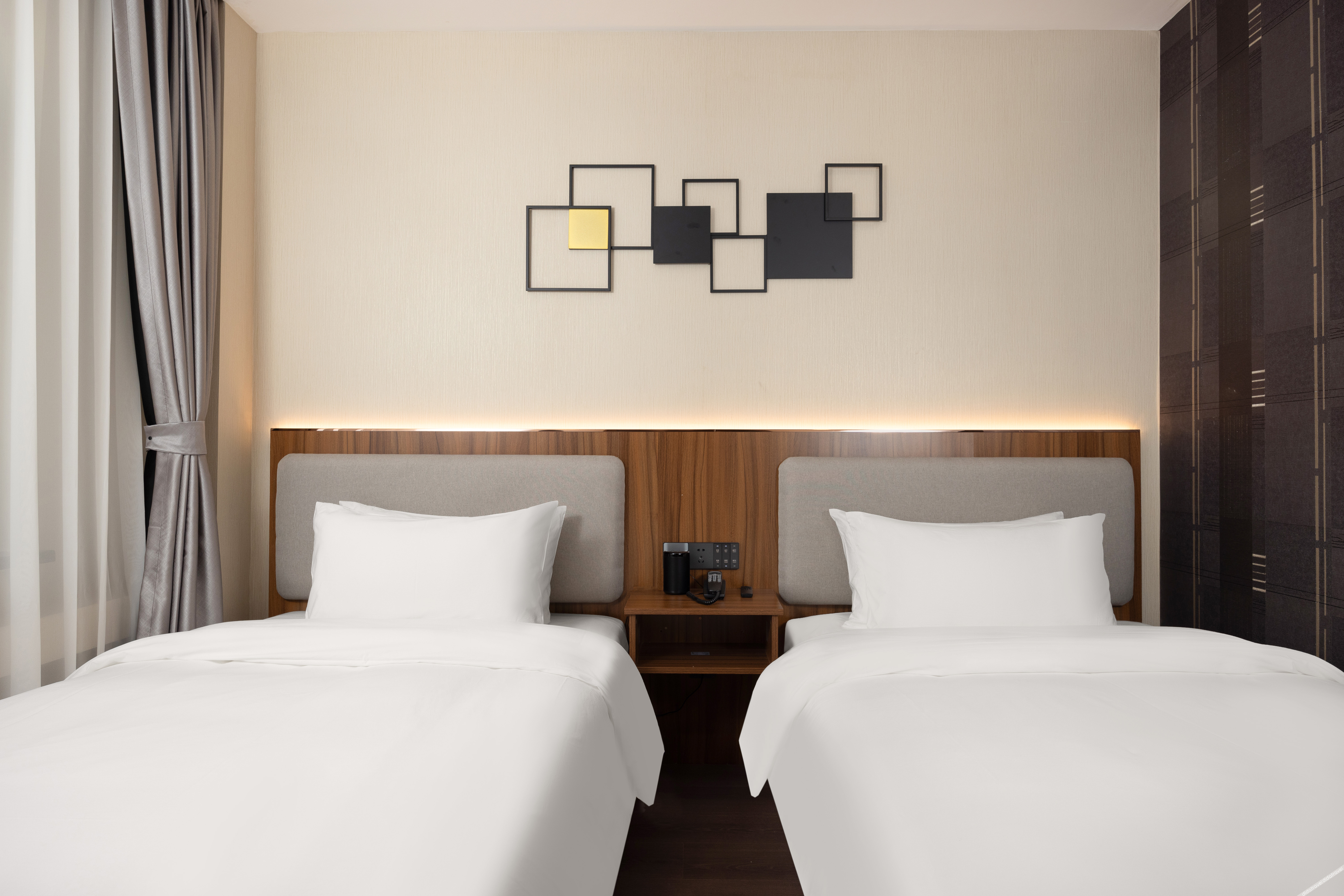 Homeinn Ripple Hotel (Shenyang Shenliao Road Wanda Plaza) 2*