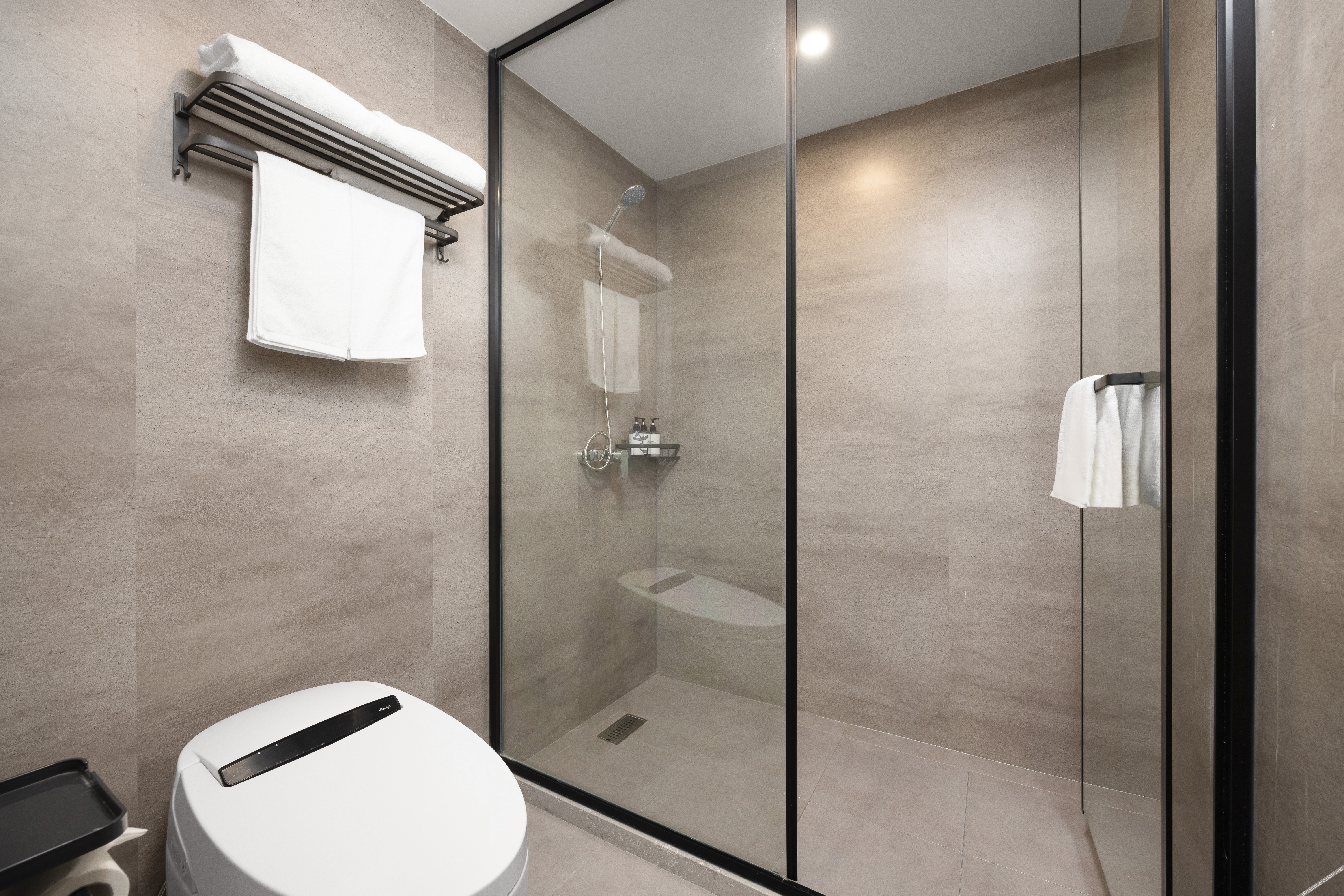 Homeinn Ripple Hotel (Shenyang Shenliao Road Wanda Plaza) 2*