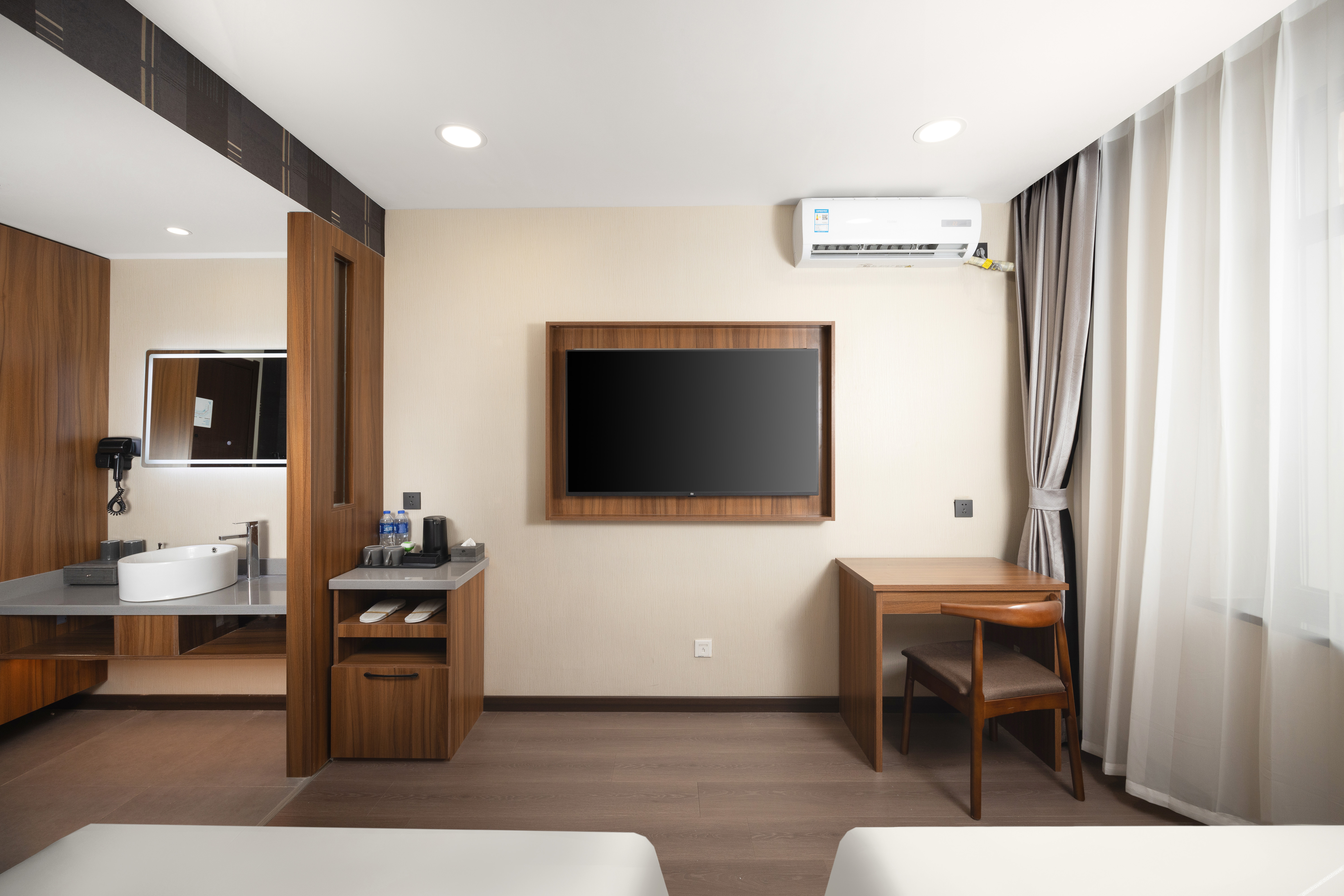 Homeinn Ripple Hotel (Shenyang Shenliao Road Wanda Plaza) 2*