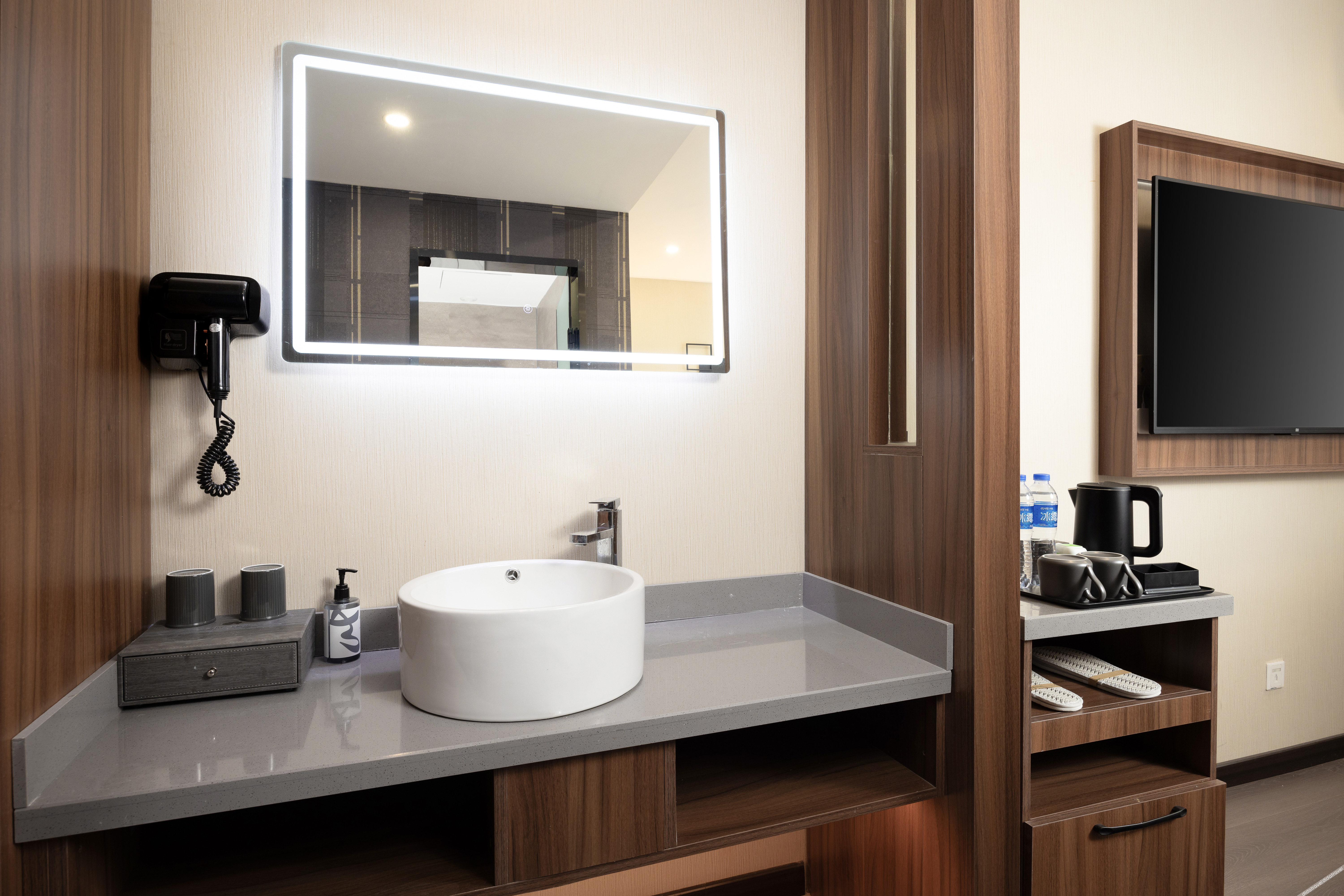 Homeinn Ripple Hotel (Shenyang Shenliao Road Wanda Plaza) 2*