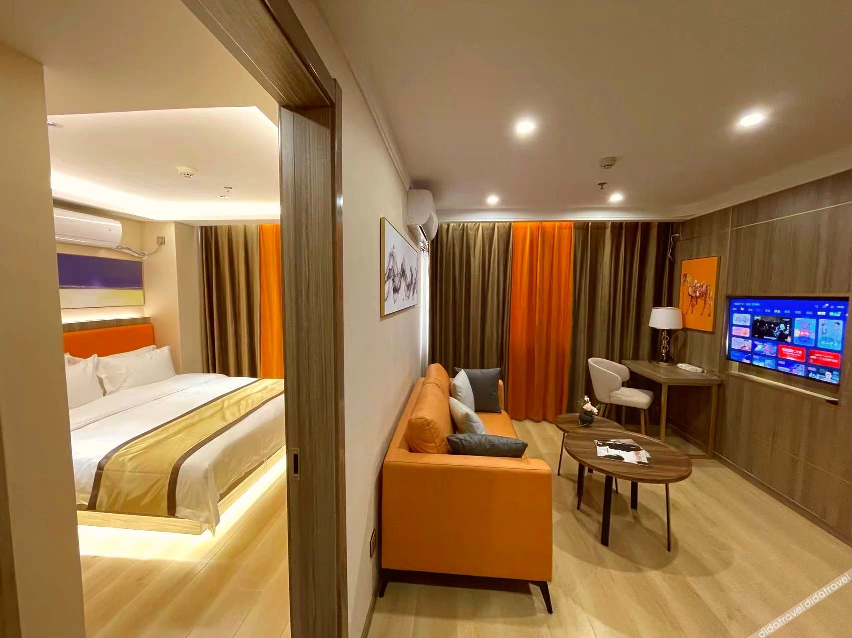Home Inn Bai Yun Hotel (Qinhuangdao Lulong Hongyi International City Branch) 3*