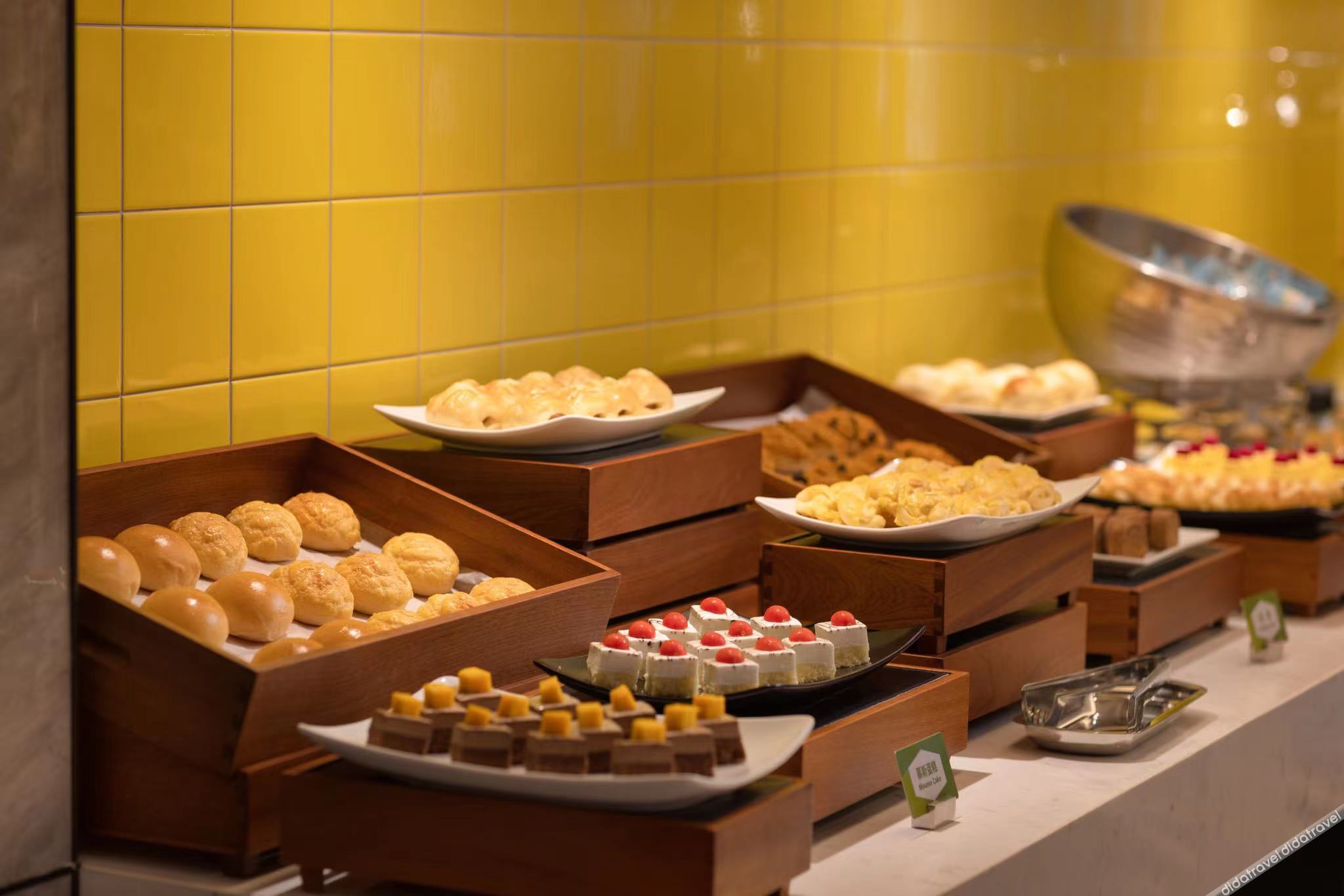 Hampton by Hilton Fengcheng 4*