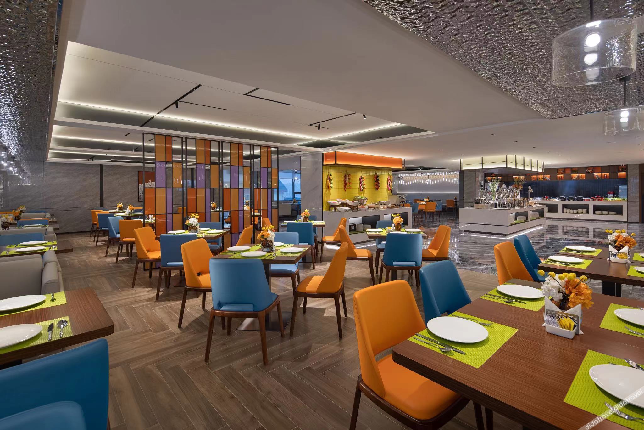 Hampton by Hilton Fengcheng 4*